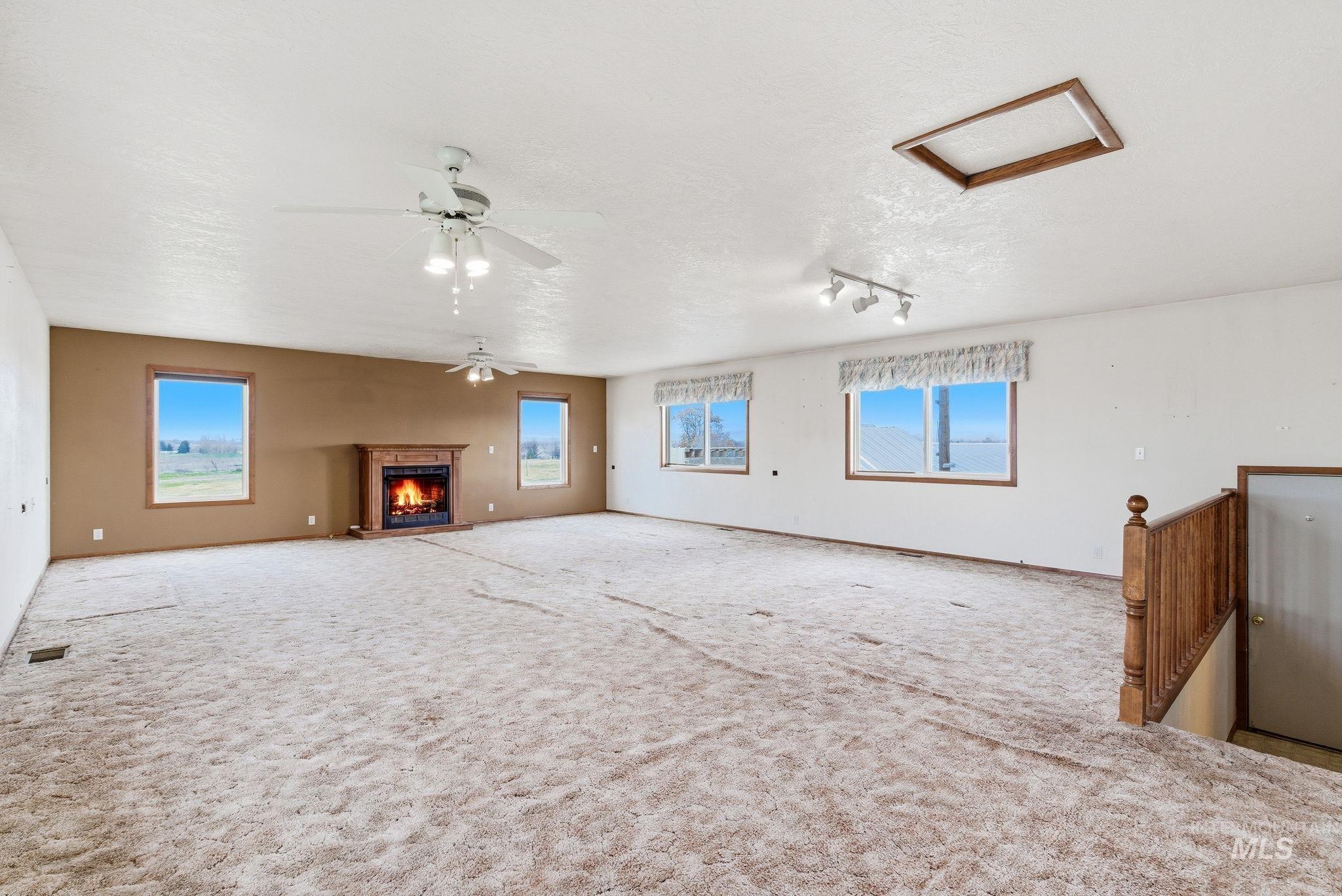 28656 Old Highway 30, Caldwell, Idaho 83607, 3 Bedrooms, 2 Bathrooms, Residential For Sale, Price $750,000,MLS 98977982