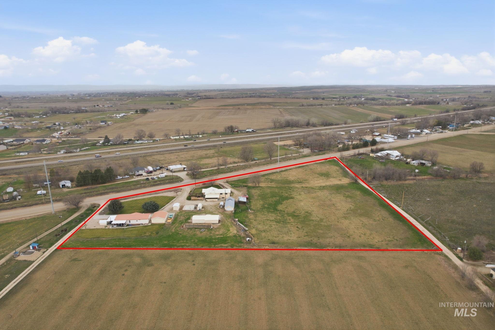 28656 Old Highway 30, Caldwell, Idaho 83607, 3 Bedrooms, 2 Bathrooms, Residential For Sale, Price $750,000,MLS 98977982