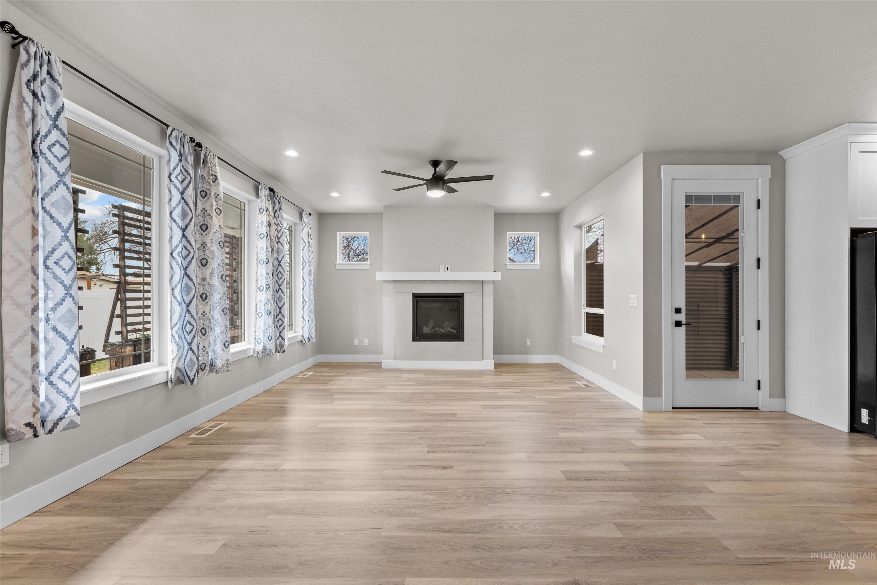 10402 W Shields Ave, Boise, Idaho 83714, 3 Bedrooms, 2.5 Bathrooms, Residential For Sale, Price $605,000,MLS 98977985