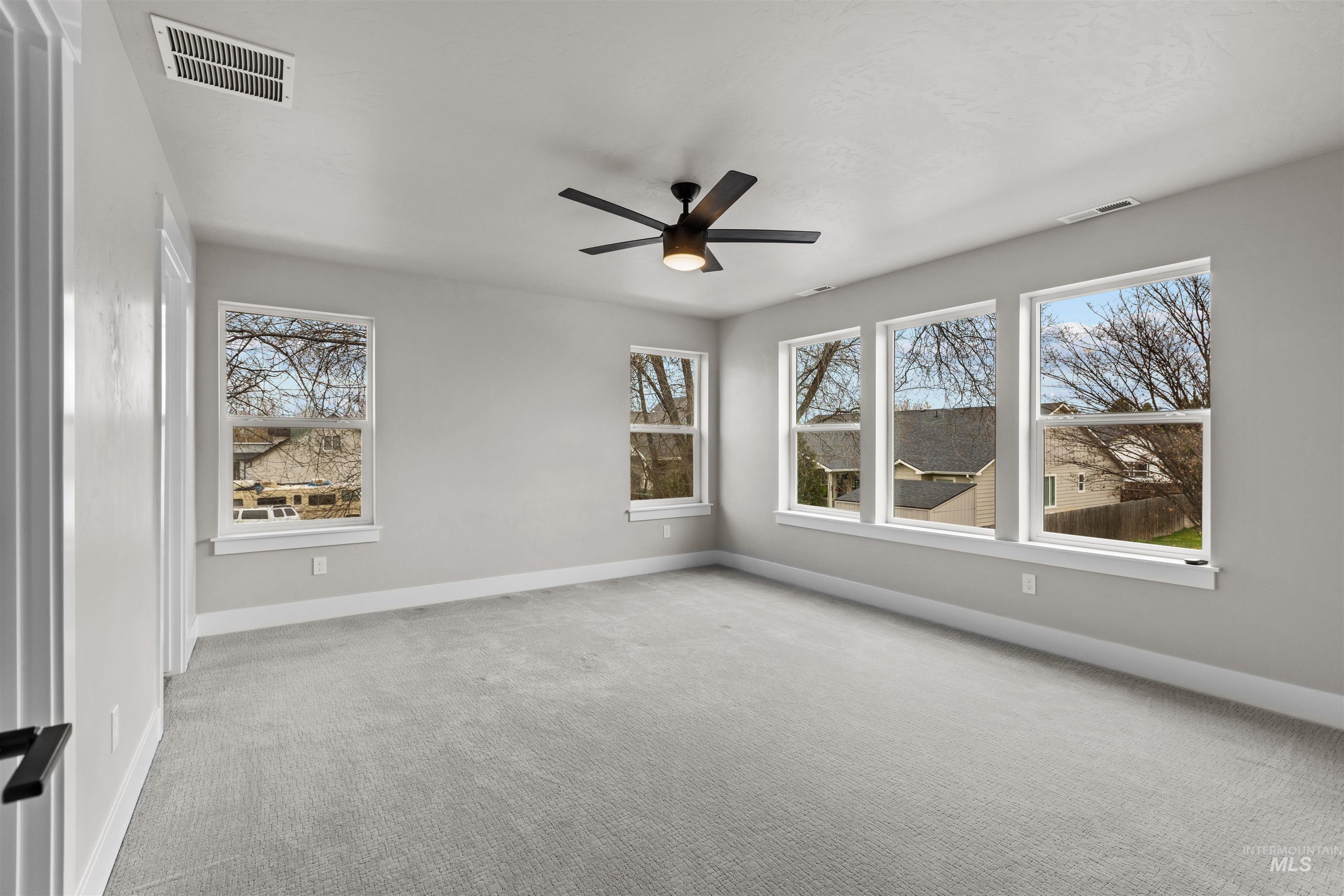 10402 W Shields Ave, Boise, Idaho 83714, 3 Bedrooms, 2.5 Bathrooms, Residential For Sale, Price $605,000,MLS 98977985