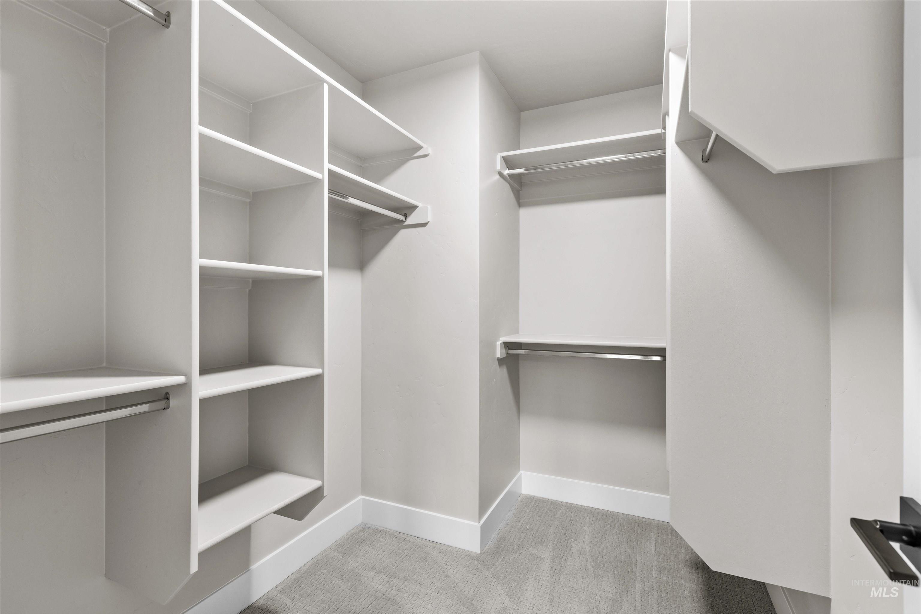 10402 W Shields Ave, Boise, Idaho 83714, 3 Bedrooms, 2.5 Bathrooms, Residential For Sale, Price $605,000,MLS 98977985