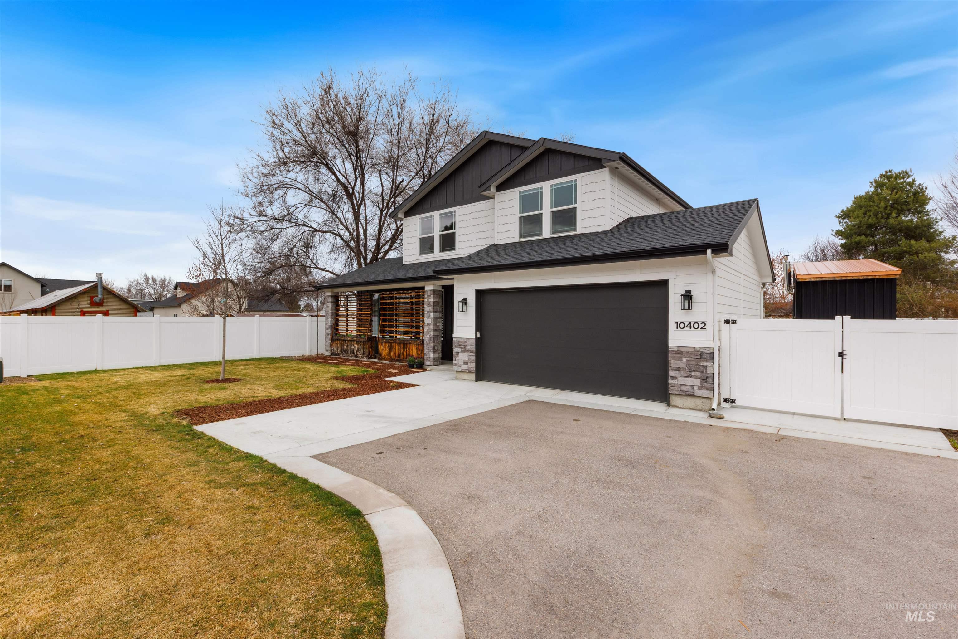 10402 W Shields Ave, Boise, Idaho 83714, 3 Bedrooms, 2.5 Bathrooms, Residential For Sale, Price $605,000,MLS 98977985