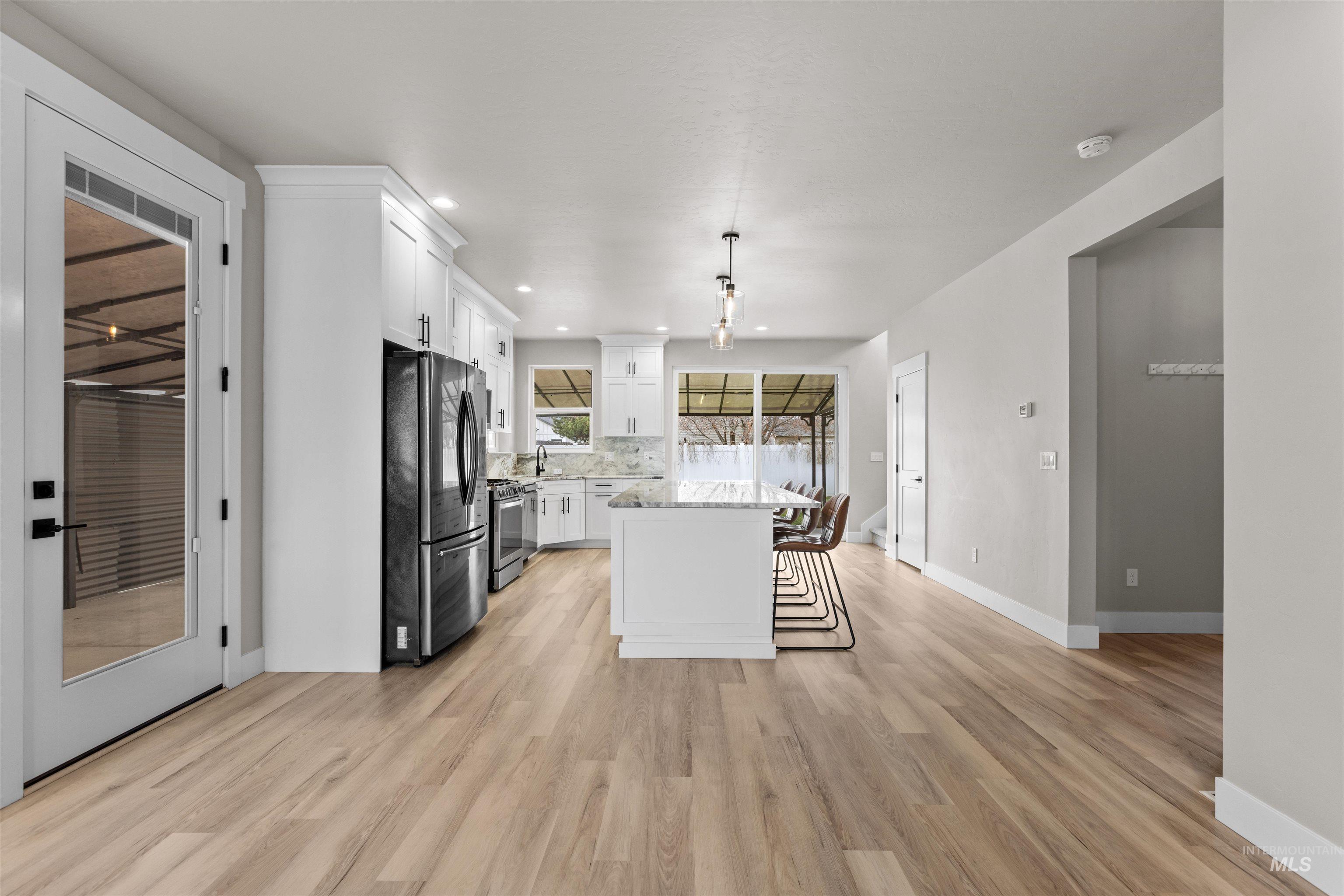 10402 W Shields Ave, Boise, Idaho 83714, 3 Bedrooms, 2.5 Bathrooms, Residential For Sale, Price $605,000,MLS 98977985