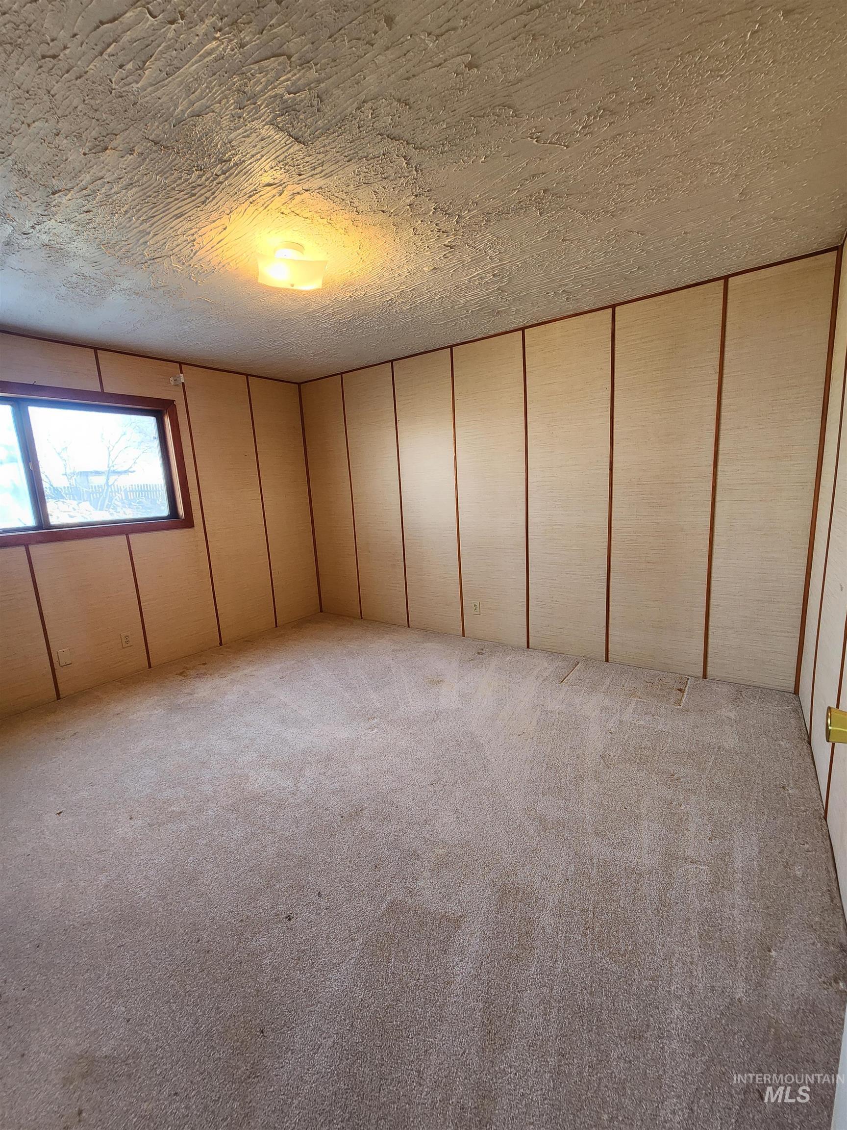 11382 W Desert Duck Ave, Mountain Home, Idaho 83647, 3 Bedrooms, 2 Bathrooms, Residential For Sale, Price $349,500,MLS 98977987