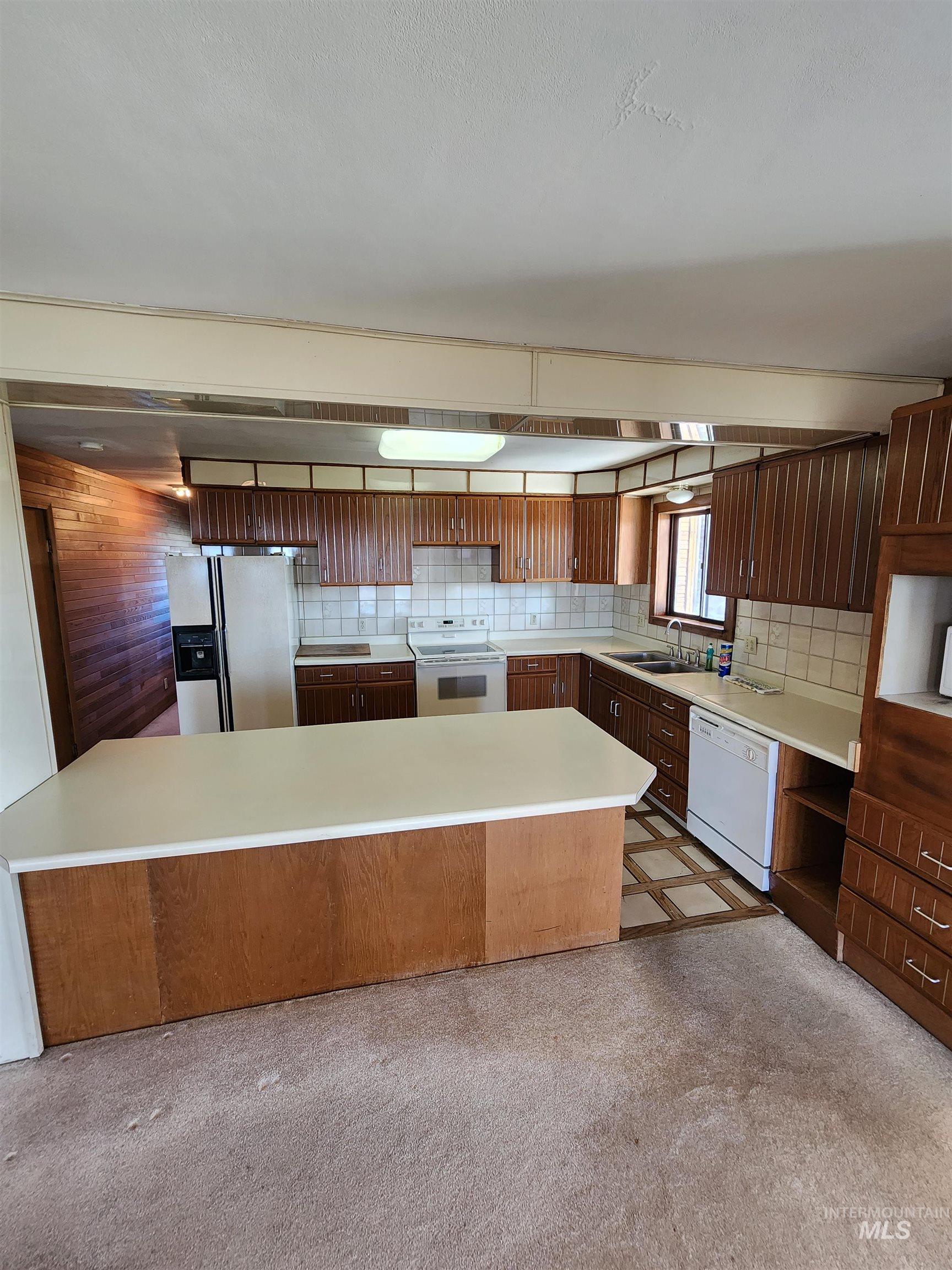 11382 W Desert Duck Ave, Mountain Home, Idaho 83647, 3 Bedrooms, 2 Bathrooms, Residential For Sale, Price $349,500,MLS 98977987