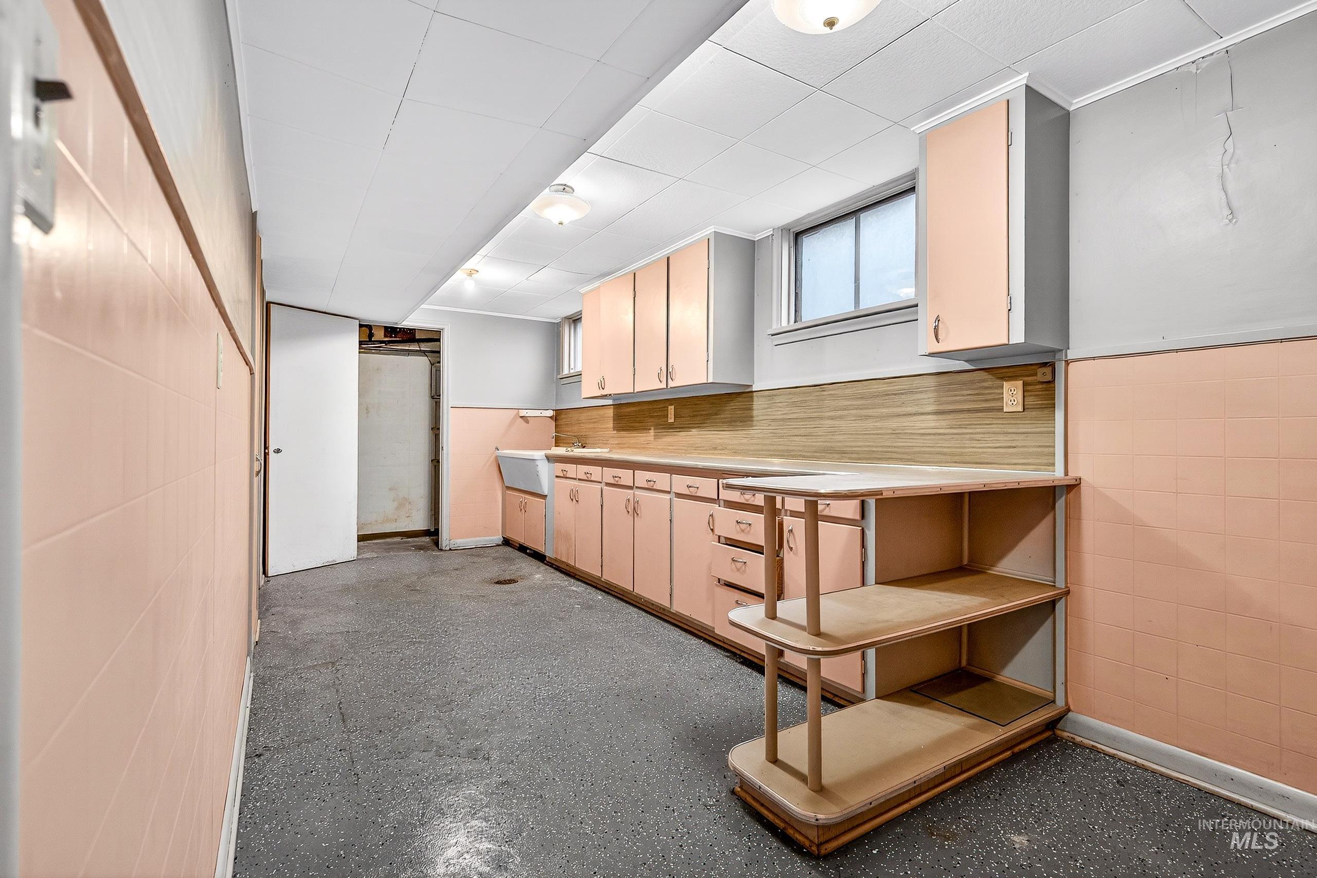 3322 N Mountain View Dr, Boise, Idaho 83704, 3 Bedrooms, 3 Bathrooms, Residential For Sale, Price $980,000,MLS 98977990