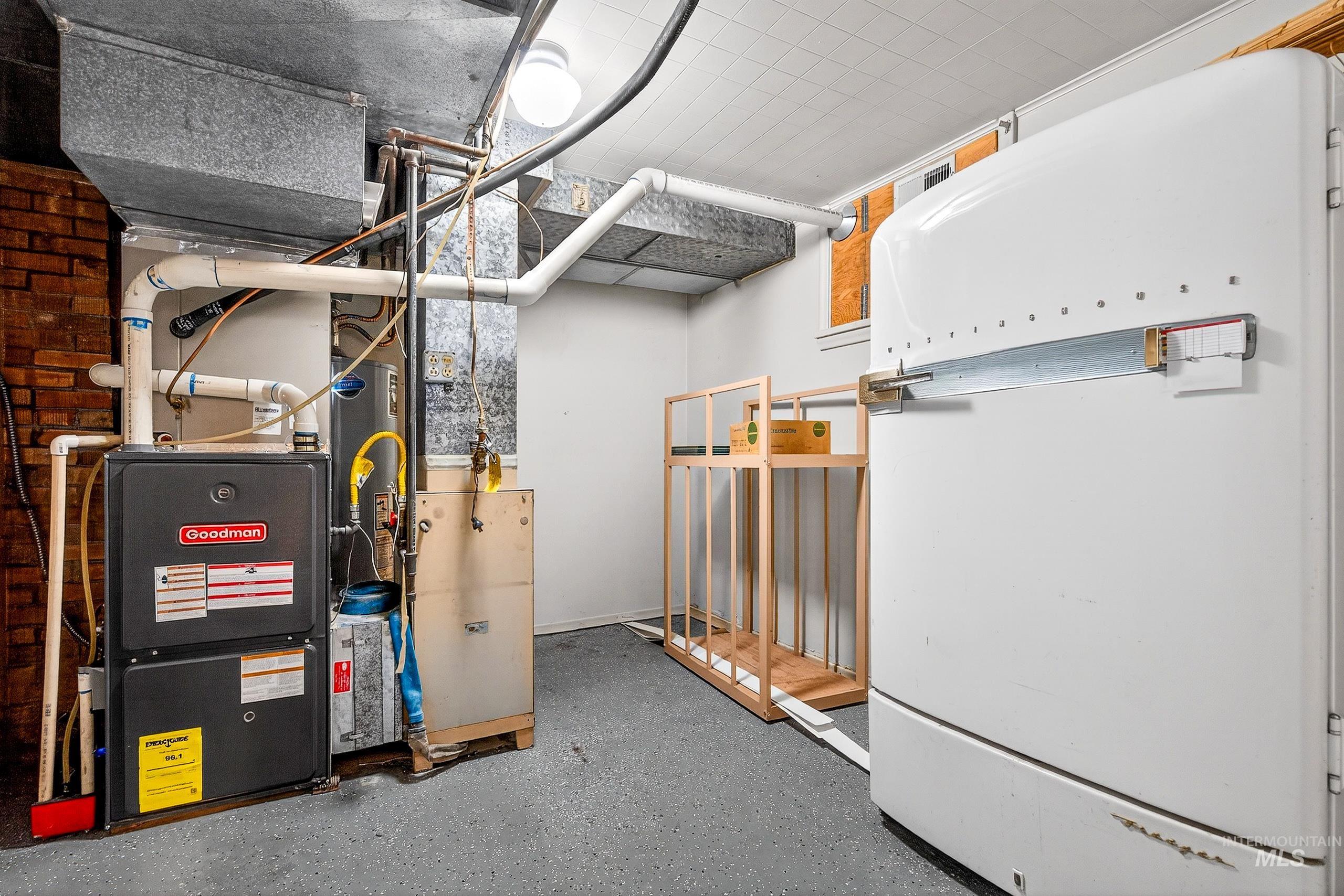 3322 N Mountain View Dr, Boise, Idaho 83704, 3 Bedrooms, 3 Bathrooms, Residential For Sale, Price $980,000,MLS 98977990