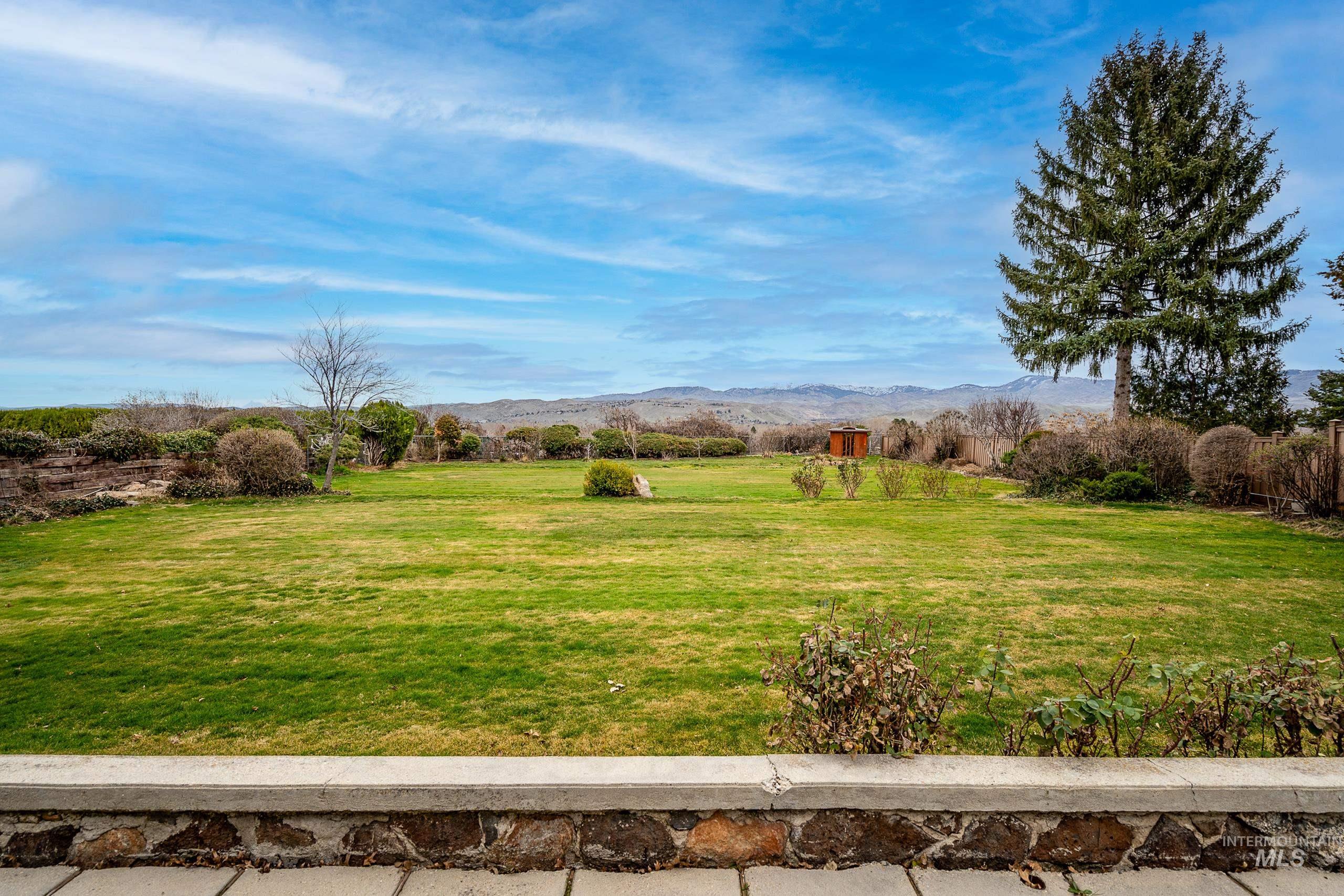 3322 N Mountain View Dr, Boise, Idaho 83704, 3 Bedrooms, 3 Bathrooms, Residential For Sale, Price $980,000,MLS 98977990