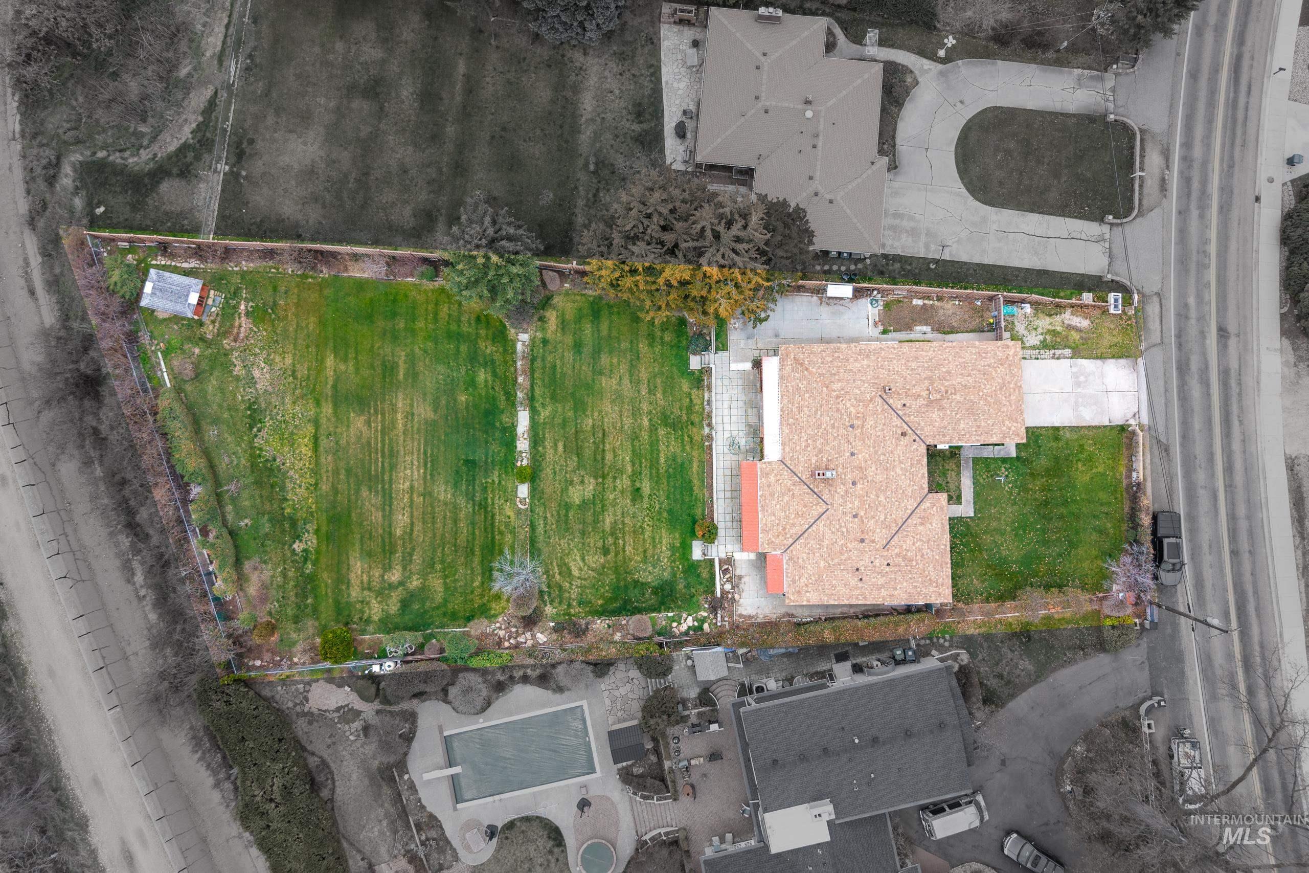 3322 N Mountain View Dr, Boise, Idaho 83704, 3 Bedrooms, 3 Bathrooms, Residential For Sale, Price $980,000,MLS 98977990