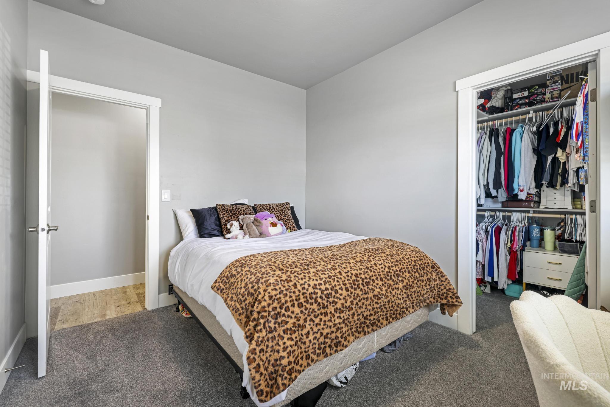 1393 Golden Pheasant Dr, Twin Falls, Idaho 83301, 3 Bedrooms, 2 Bathrooms, Residential For Sale, Price $435,000,MLS 98977991