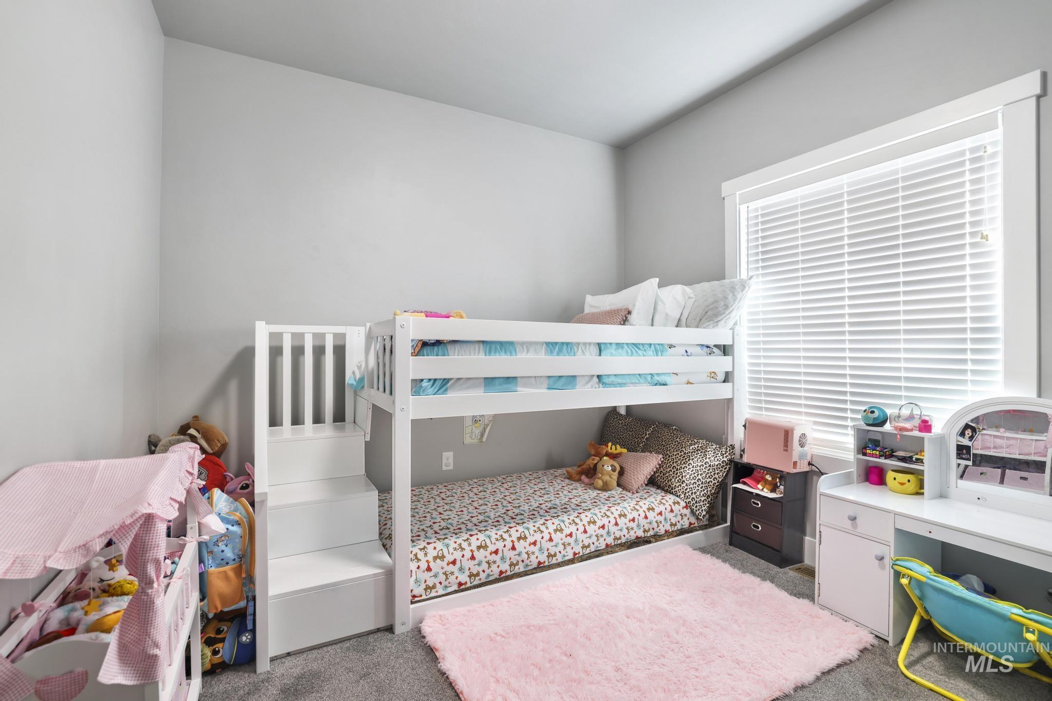 1393 Golden Pheasant Dr, Twin Falls, Idaho 83301, 3 Bedrooms, 2 Bathrooms, Residential For Sale, Price $435,000,MLS 98977991