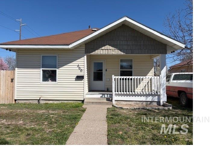 460 3rd Ave N, Twin Falls, Idaho 83301, 3 Bedrooms, 1 Bathroom, Residential For Sale, Price $271,500,MLS 98977992