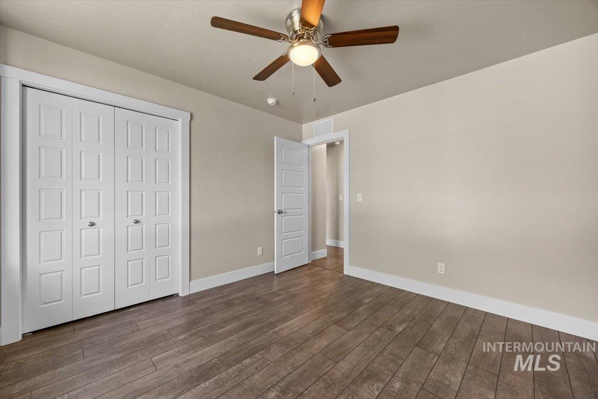 4991 N Sun Shimmer Ave, Meridian, Idaho 83646, 5 Bedrooms, 3 Bathrooms, Residential For Sale, Price $619,900,MLS 98977993