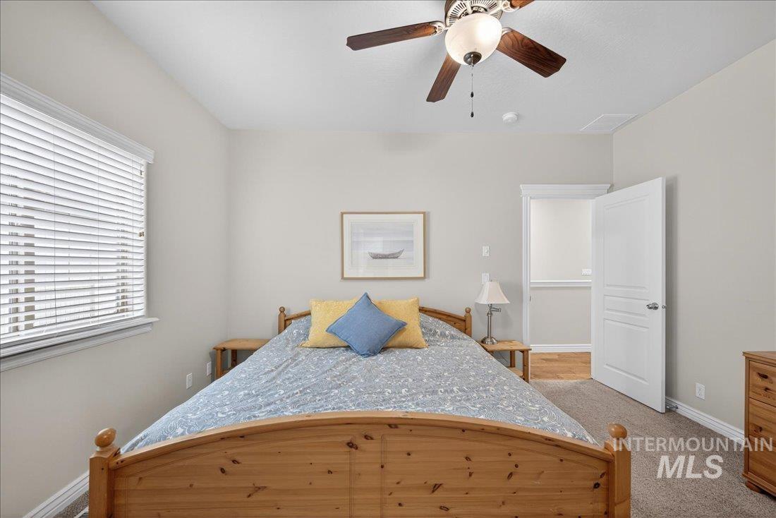 649 Lilac Street, Fruitland, Idaho 83619, 5 Bedrooms, 3 Bathrooms, Residential For Sale, Price $440,000,MLS 98977995