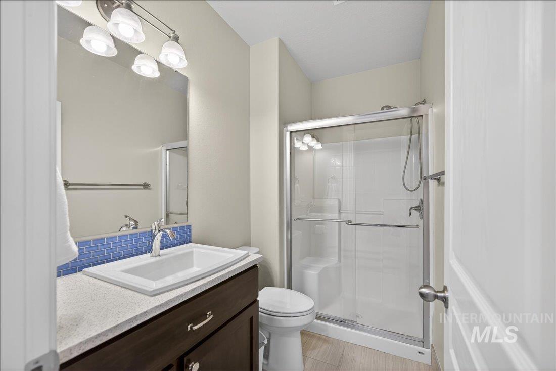 649 Lilac Street, Fruitland, Idaho 83619, 5 Bedrooms, 3 Bathrooms, Residential For Sale, Price $440,000,MLS 98977995