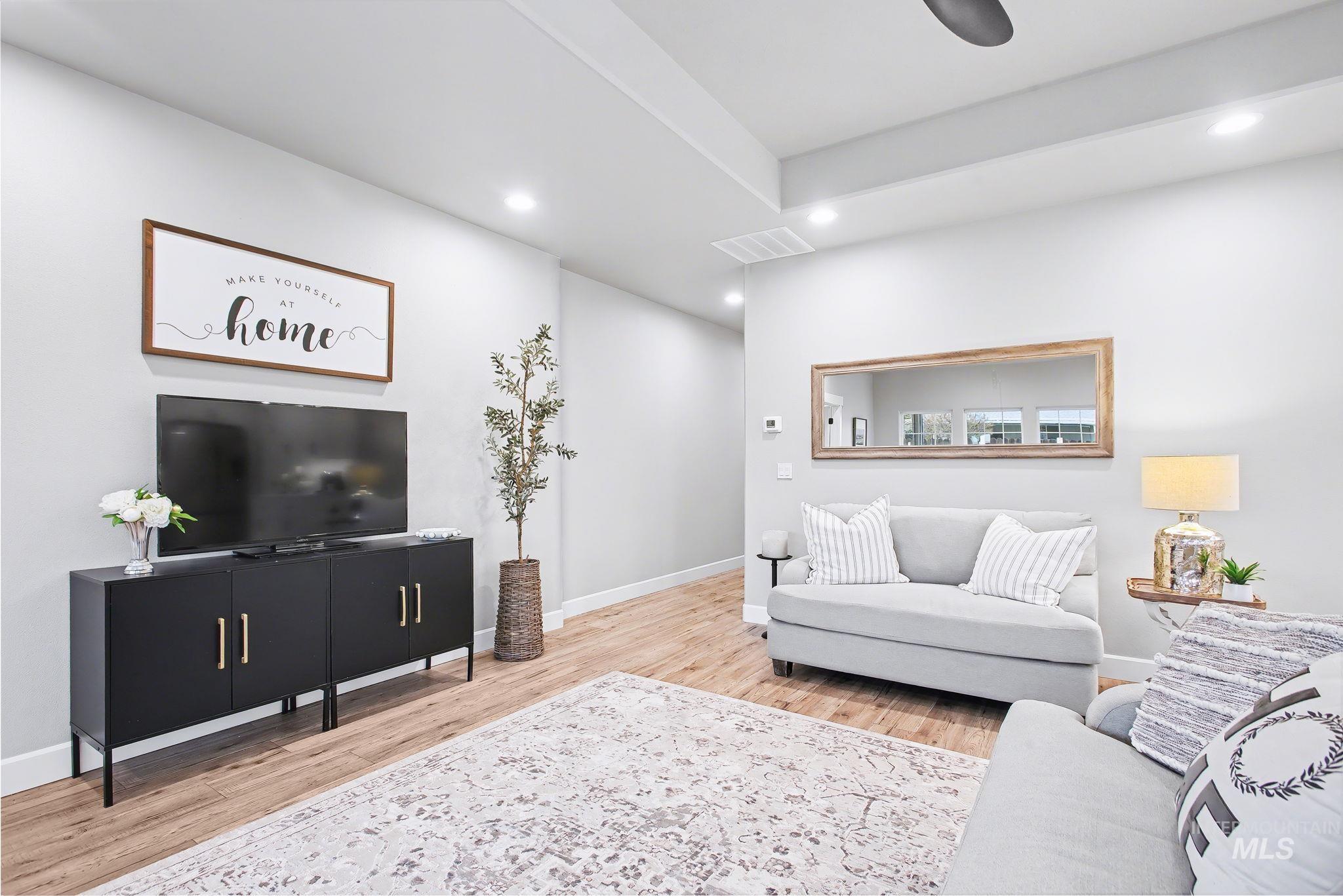 3213 Blackhawk Crt, Lewiston, Idaho 83501, 3 Bedrooms, 2 Bathrooms, Residential For Sale, Price $699,900,MLS 98978000