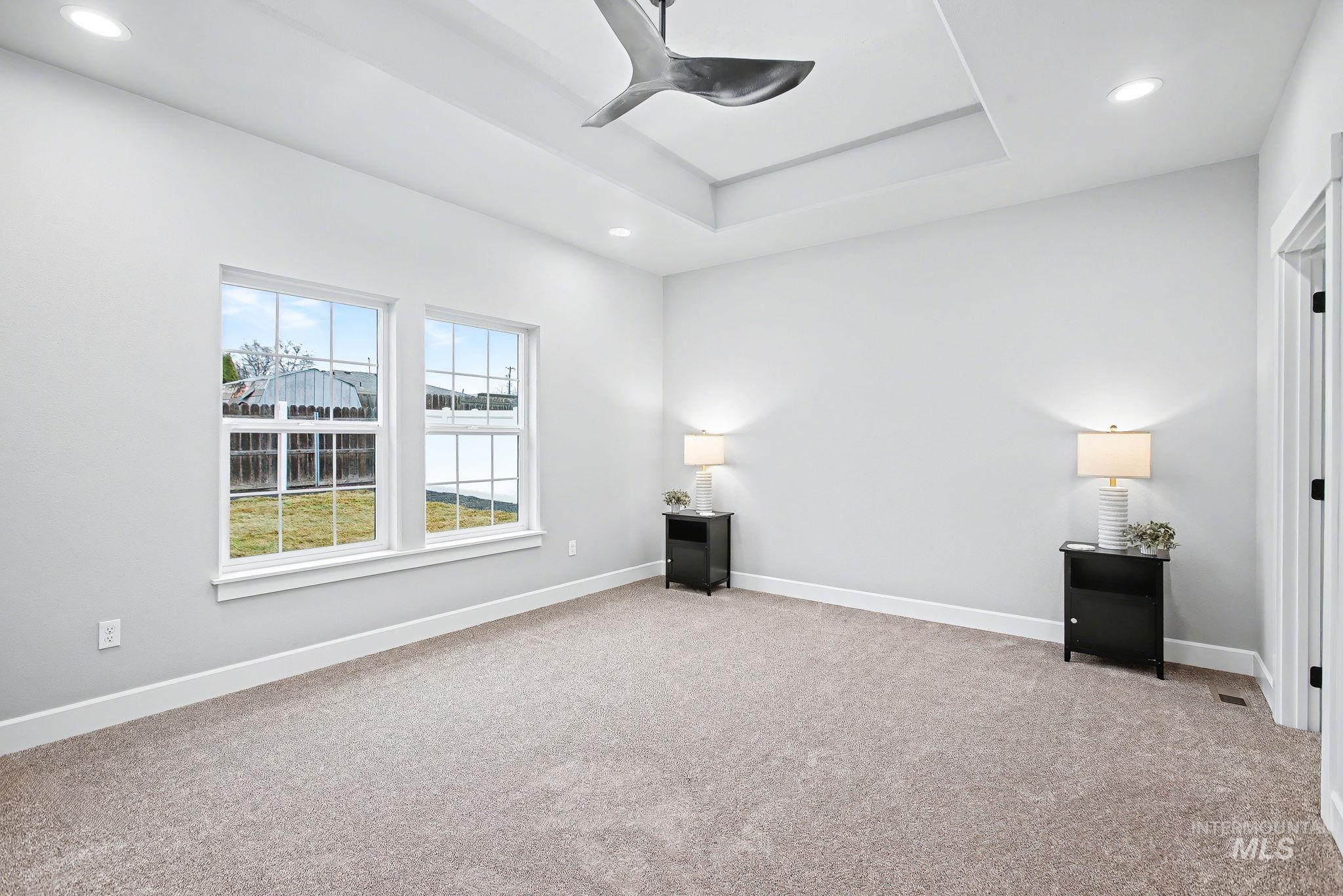 3213 Blackhawk Crt, Lewiston, Idaho 83501, 3 Bedrooms, 2 Bathrooms, Residential For Sale, Price $699,900,MLS 98978000