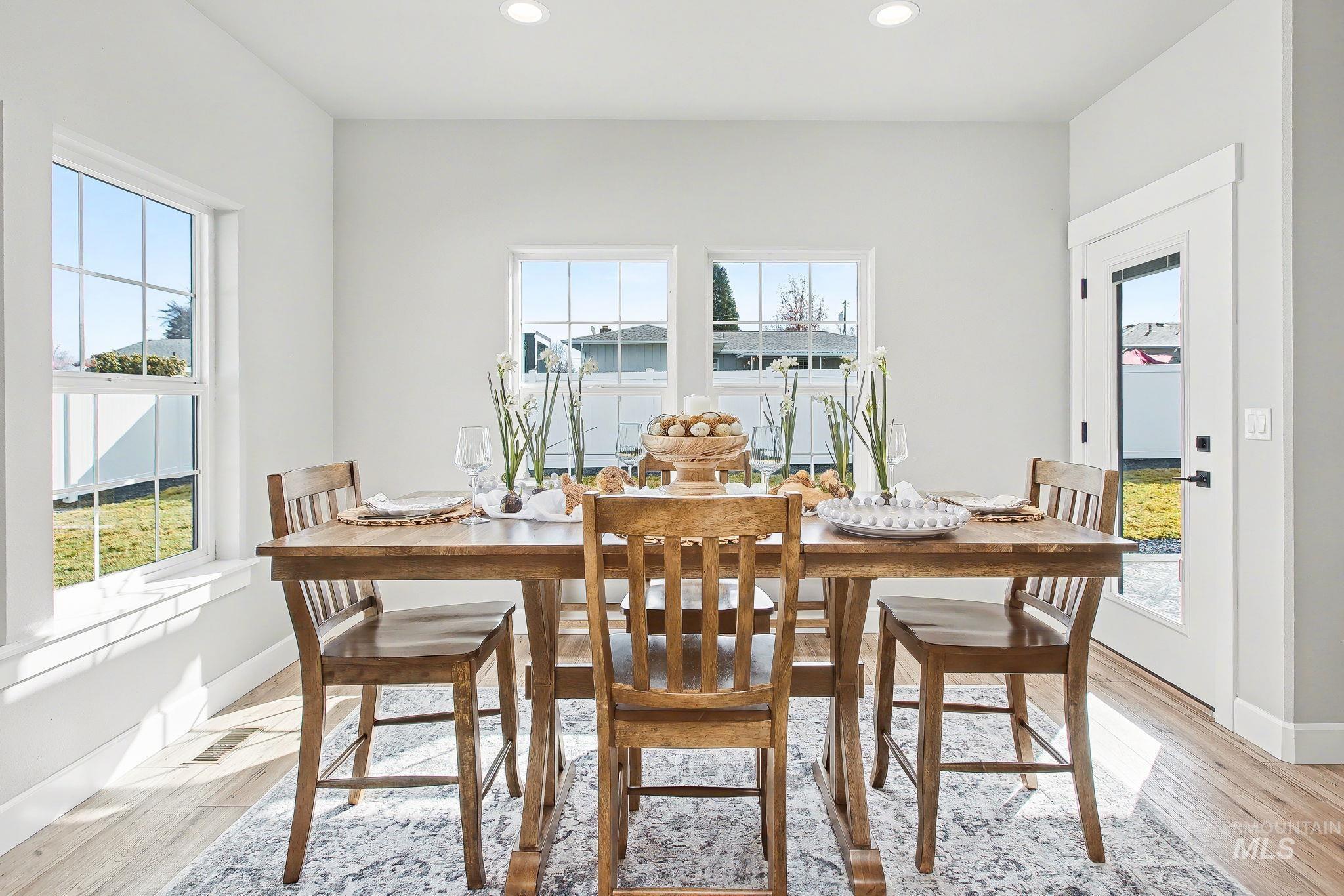 3213 Blackhawk Crt, Lewiston, Idaho 83501, 3 Bedrooms, 2 Bathrooms, Residential For Sale, Price $699,900,MLS 98978000