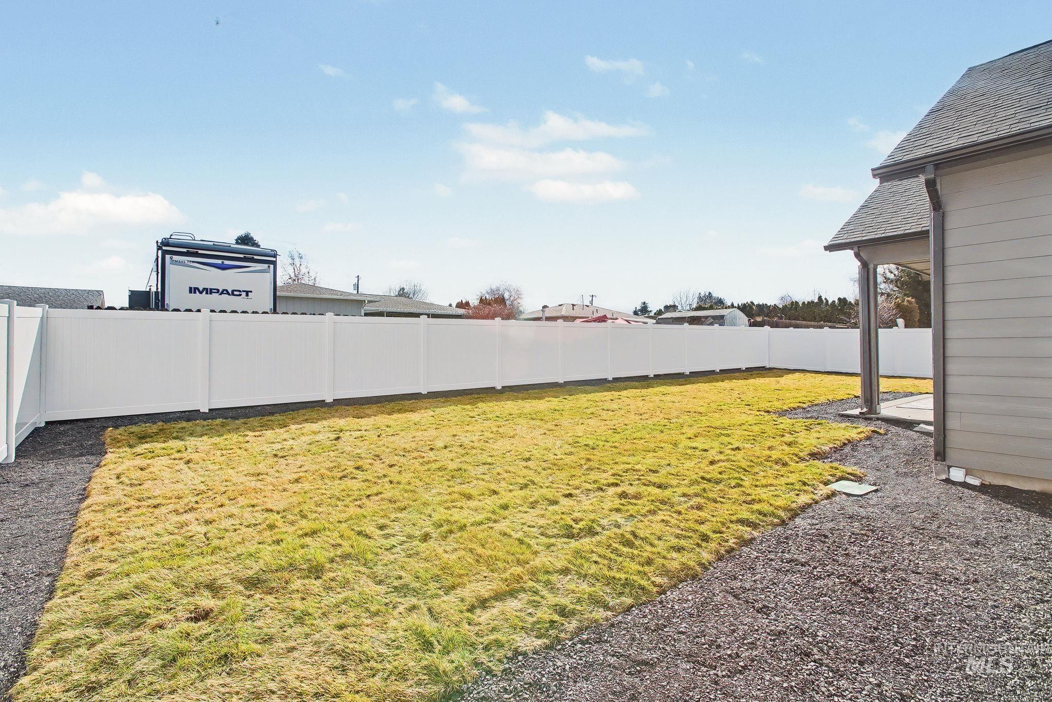 3213 Blackhawk Crt, Lewiston, Idaho 83501, 3 Bedrooms, 2 Bathrooms, Residential For Sale, Price $699,900,MLS 98978000