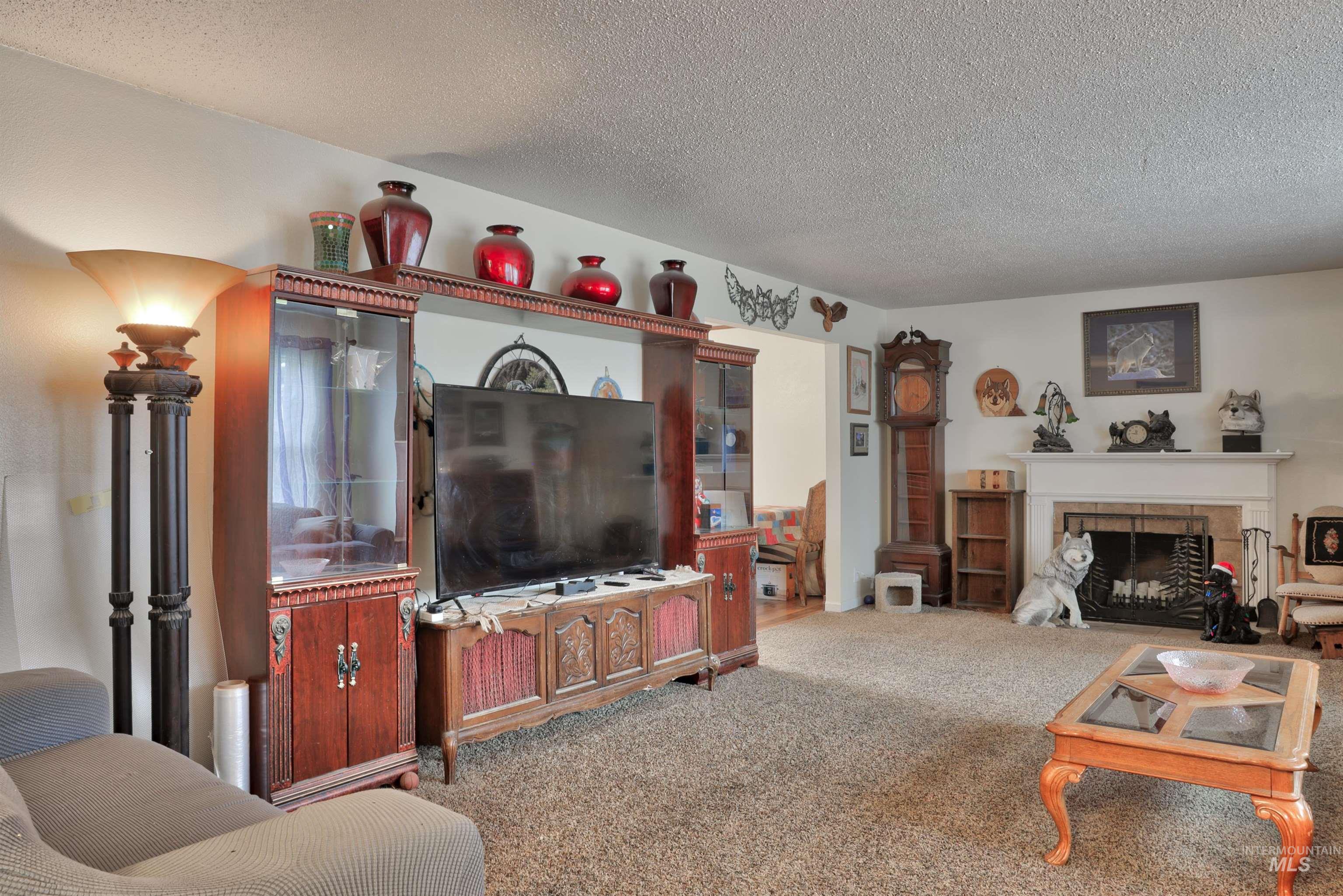 513 Ruth Ln., Nampa, Idaho 83686, 6 Bedrooms, 3.5 Bathrooms, Residential For Sale, Price $740,000,MLS 98978002