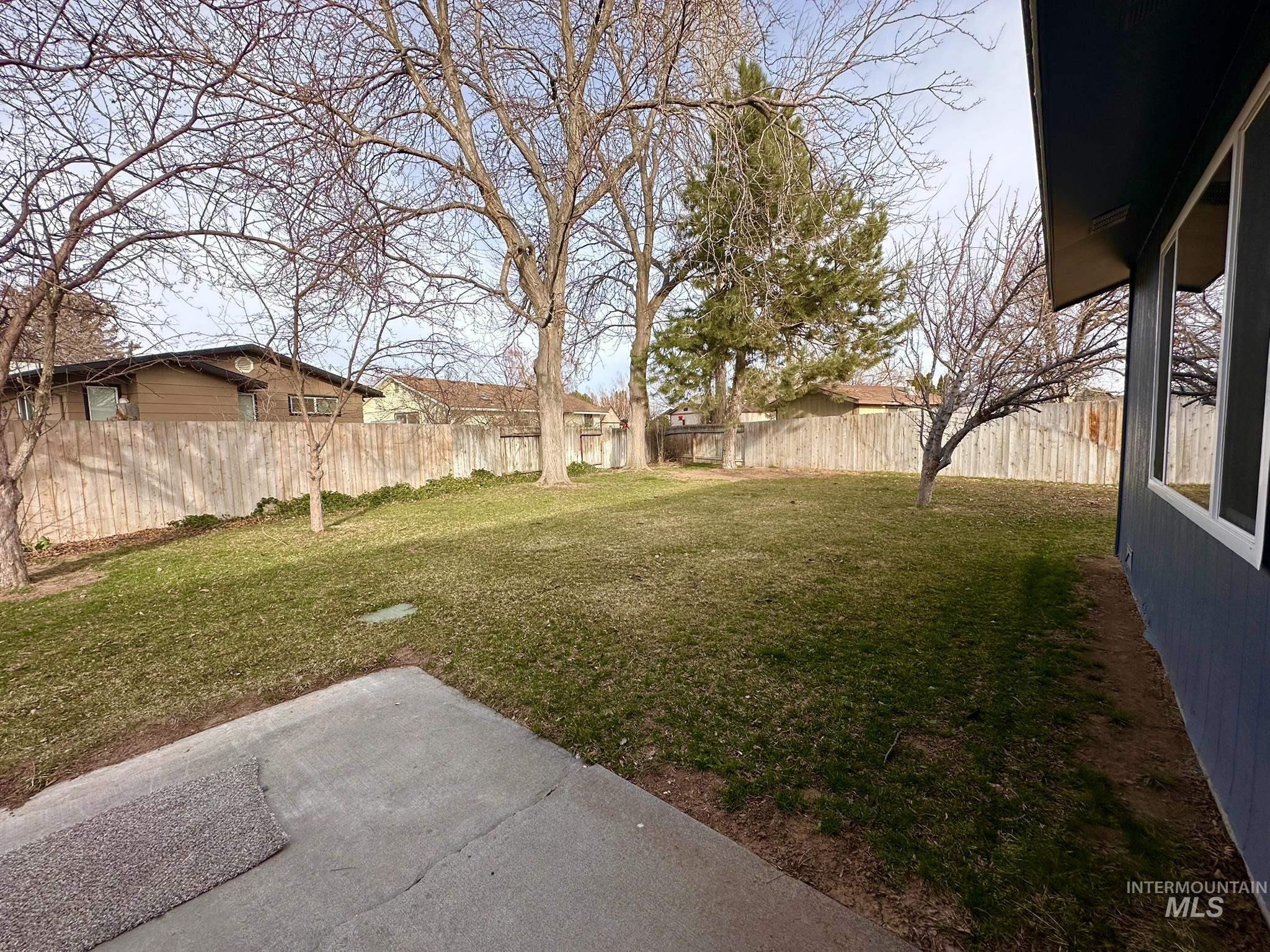 551 Park Meadows Cir, Twin Falls, Idaho 83301, 3 Bedrooms, 2 Bathrooms, Residential For Sale, Price $355,000,MLS 98978004