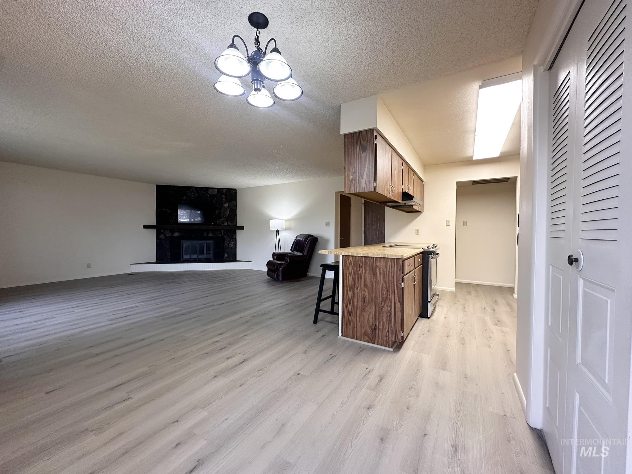 551 Park Meadows Cir, Twin Falls, Idaho 83301, 3 Bedrooms, 2 Bathrooms, Residential For Sale, Price $355,000,MLS 98978004