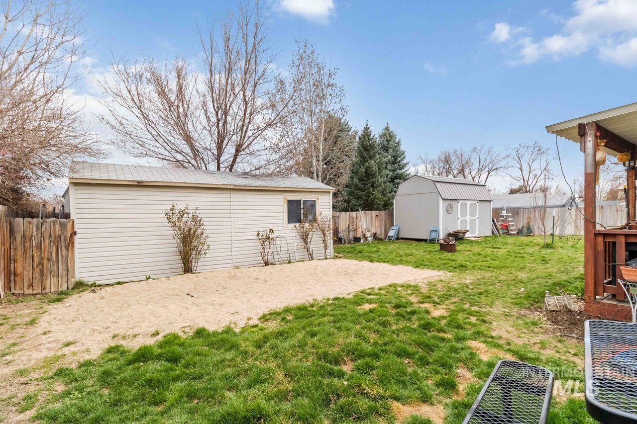 7 Brice Ave W, Middleton, Idaho 83644-3026, 3 Bedrooms, 1 Bathroom, Residential For Sale, Price $279,900,MLS 98978005