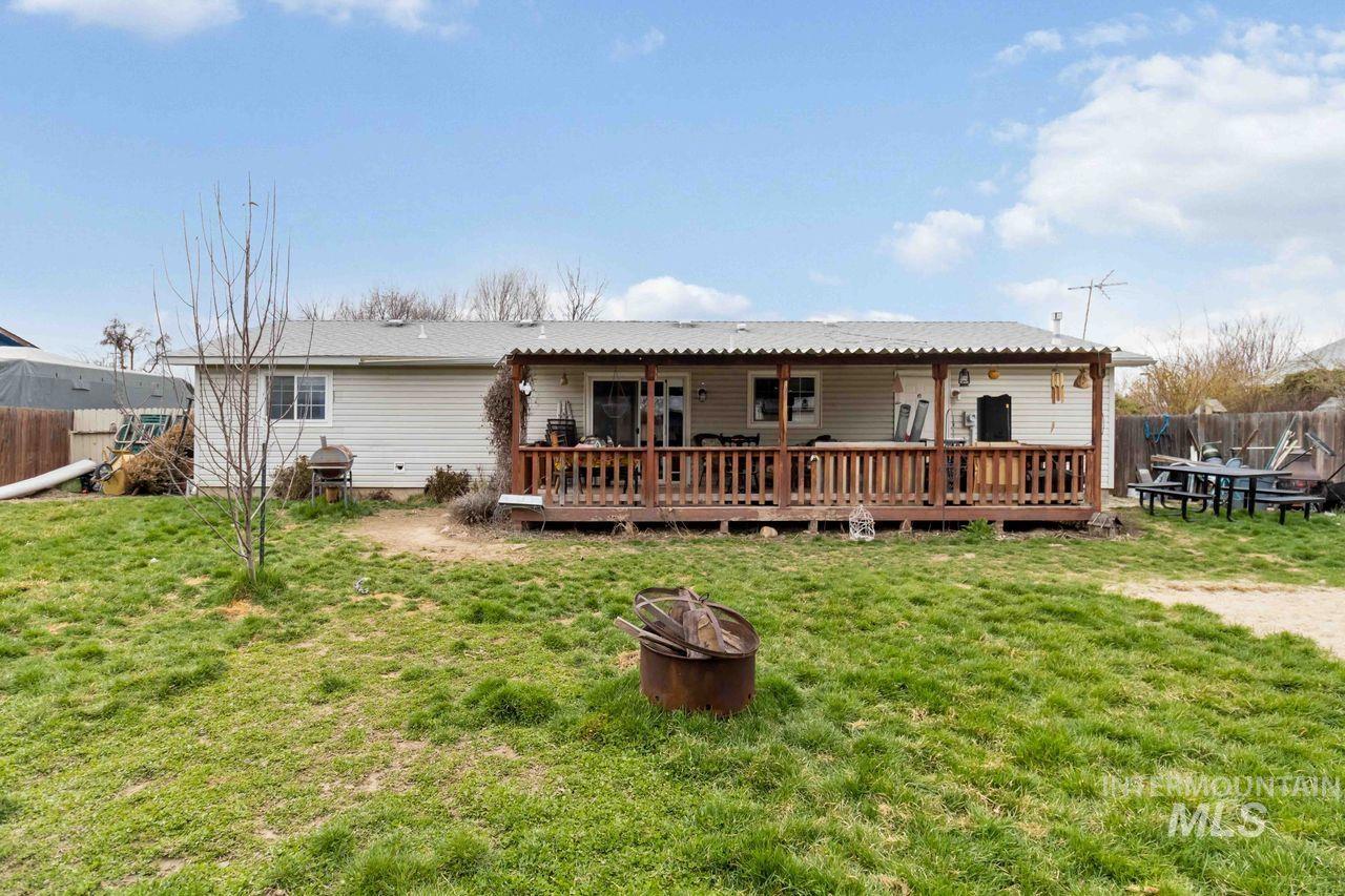 7 Brice Ave W, Middleton, Idaho 83644-3026, 3 Bedrooms, 1 Bathroom, Residential For Sale, Price $279,900,MLS 98978005