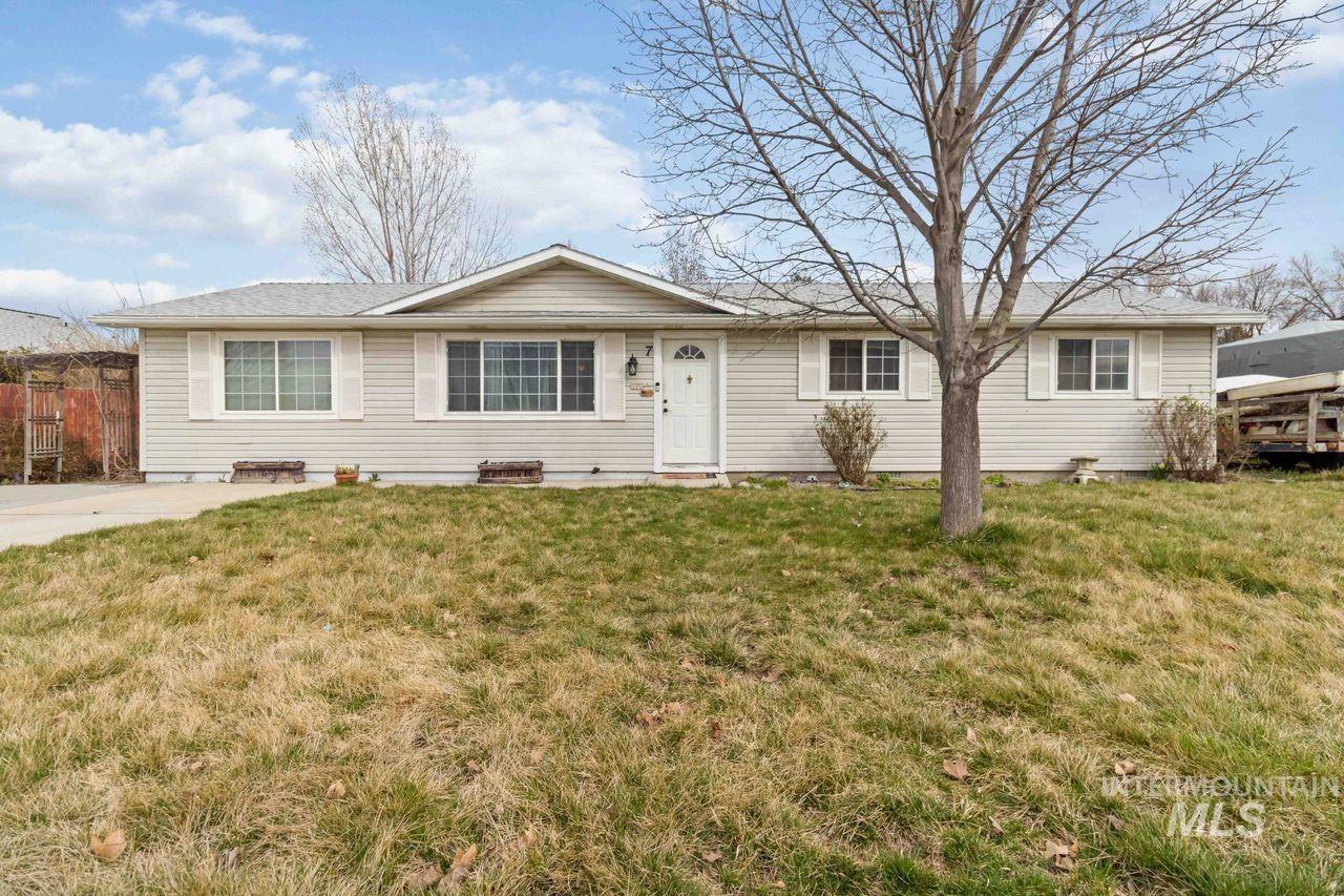 7 Brice Ave W, Middleton, Idaho 83644-3026, 3 Bedrooms, 1 Bathroom, Residential For Sale, Price $279,900,MLS 98978005