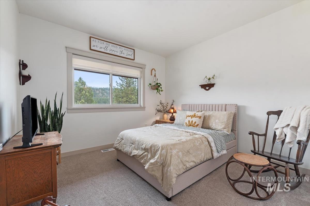 6 E Beck Rd, Garden Valley, Idaho 83622, 4 Bedrooms, 4.5 Bathrooms, Residential For Sale, Price $975,000,MLS 98978008