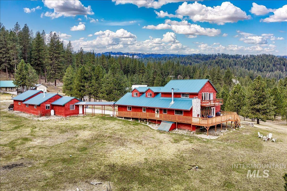 6 E Beck Rd, Garden Valley, Idaho 83622, 4 Bedrooms, 4.5 Bathrooms, Residential For Sale, Price $975,000,MLS 98978008
