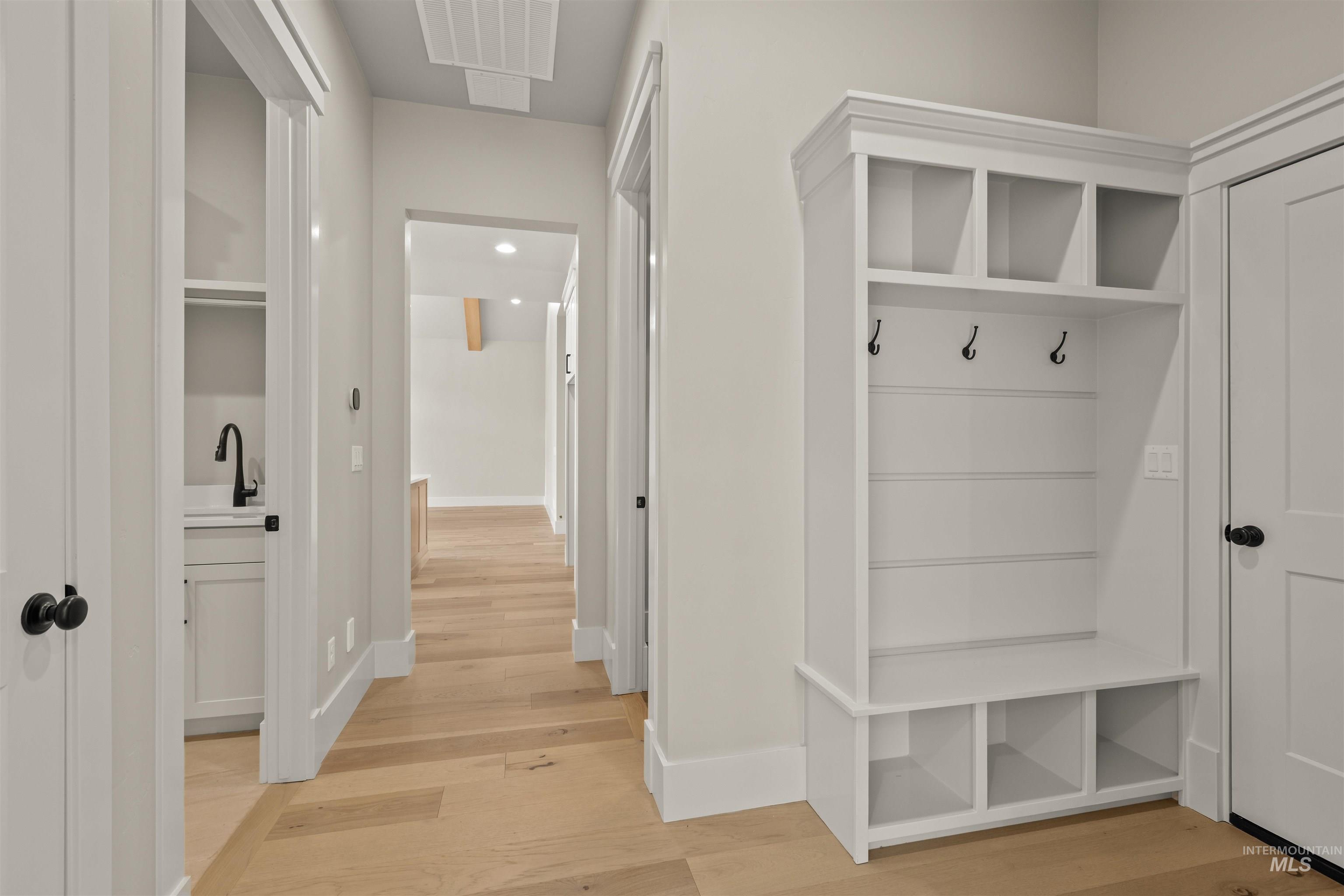 6891 S Utmost Way, Meridian, Idaho 83642, 4 Bedrooms, 3.5 Bathrooms, Residential For Sale, Price $989,777, 98978009