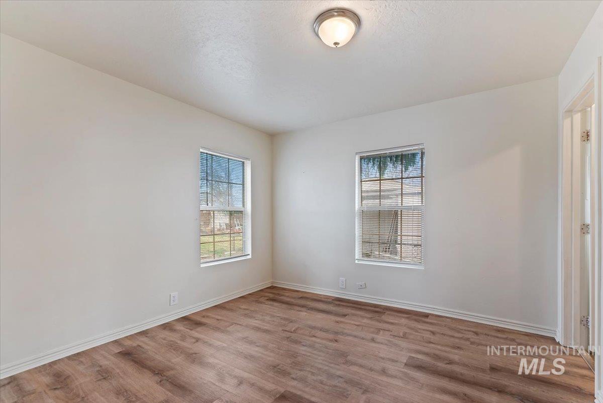 103 N Dewey Ave, Middleton, Idaho 83644, 2 Bedrooms, 1 Bathroom, Residential For Sale, Price $309,900,MLS 98978011