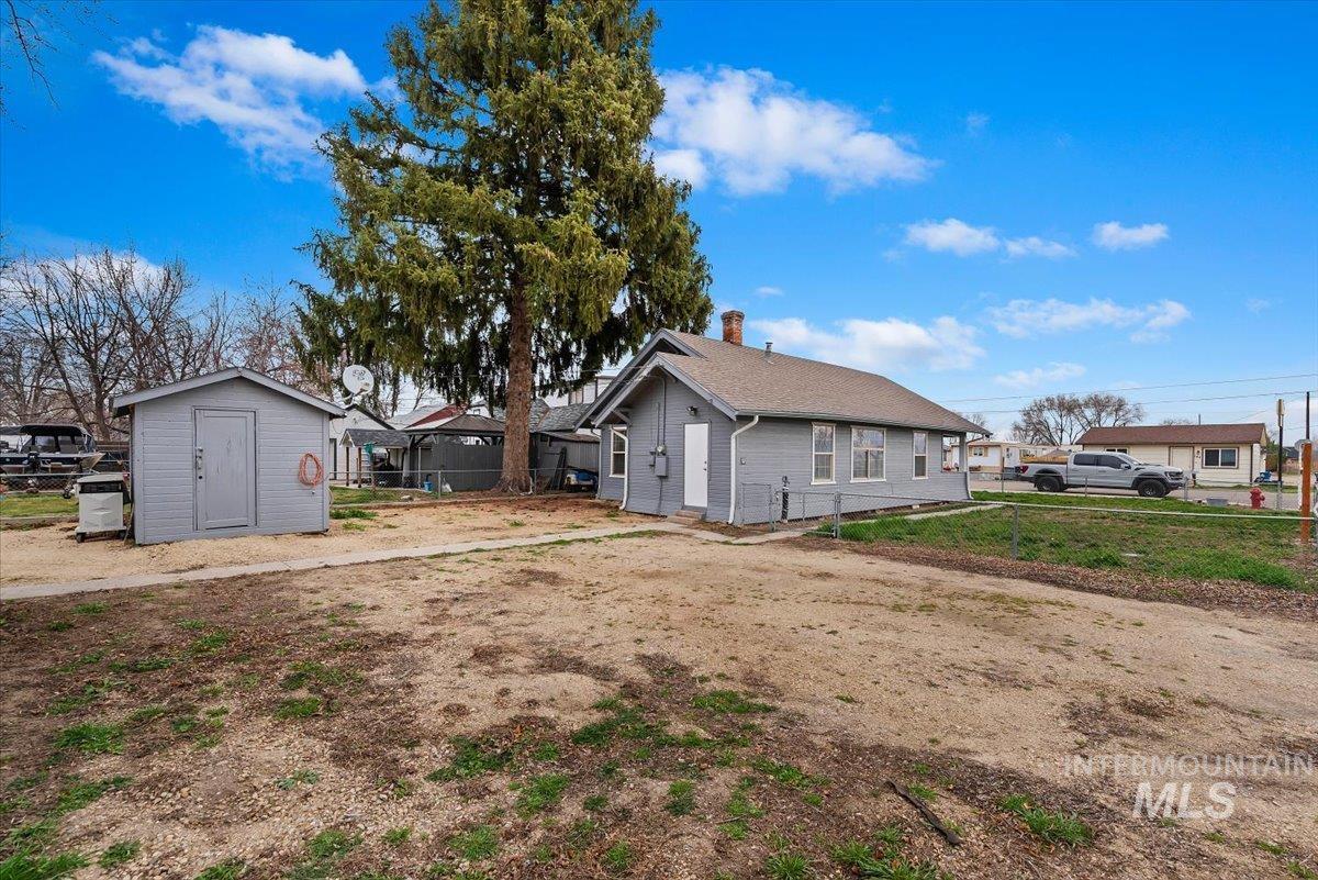 103 N Dewey Ave, Middleton, Idaho 83644, 2 Bedrooms, 1 Bathroom, Residential For Sale, Price $309,900,MLS 98978011