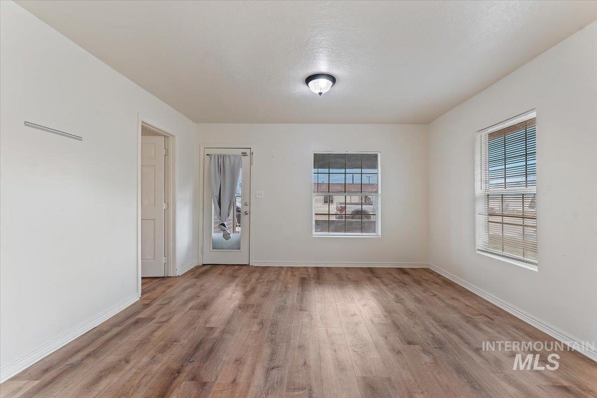 103 N Dewey Ave, Middleton, Idaho 83644, 2 Bedrooms, 1 Bathroom, Residential For Sale, Price $309,900,MLS 98978011