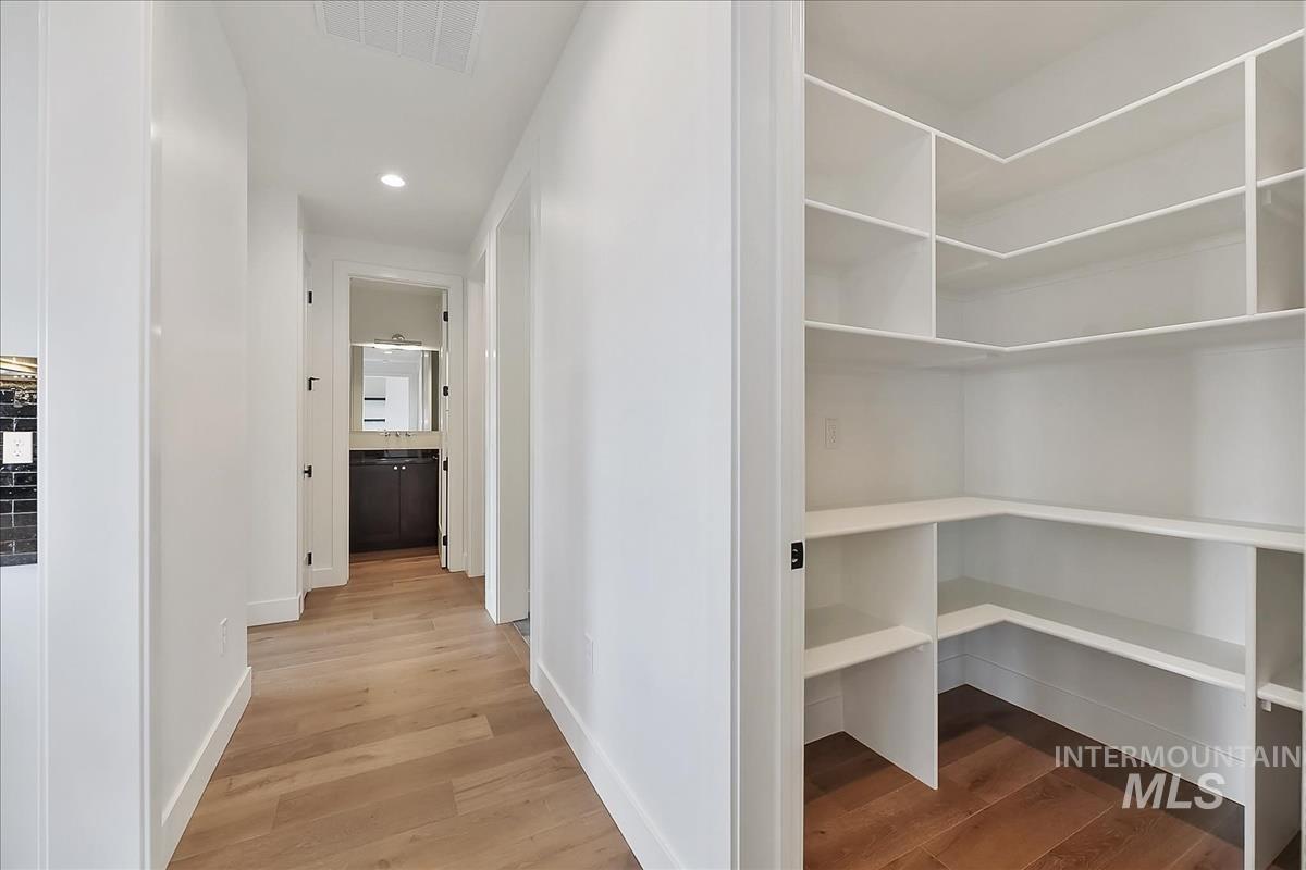 2298 N Buhrstone, Eagle, Idaho 83616, 4 Bedrooms, 3.5 Bathrooms, Residential For Sale, Price $1,100,000,MLS 98978012