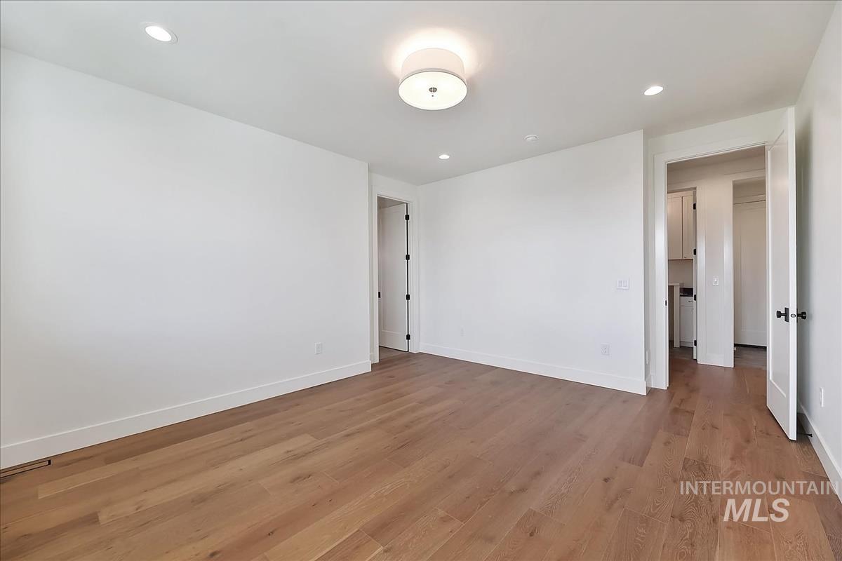 2298 N Buhrstone, Eagle, Idaho 83616, 4 Bedrooms, 3.5 Bathrooms, Residential For Sale, Price $1,100,000,MLS 98978012