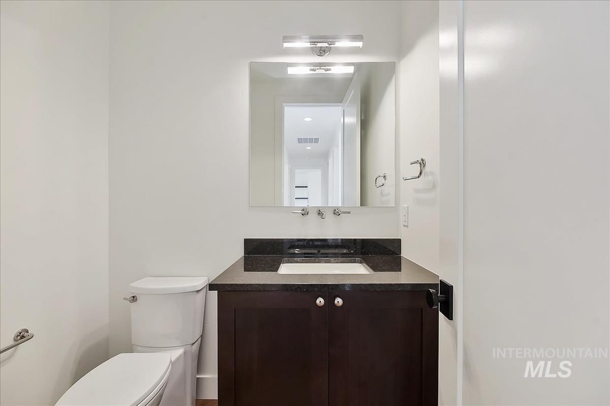 2298 N Buhrstone, Eagle, Idaho 83616, 4 Bedrooms, 3.5 Bathrooms, Residential For Sale, Price $1,100,000,MLS 98978012