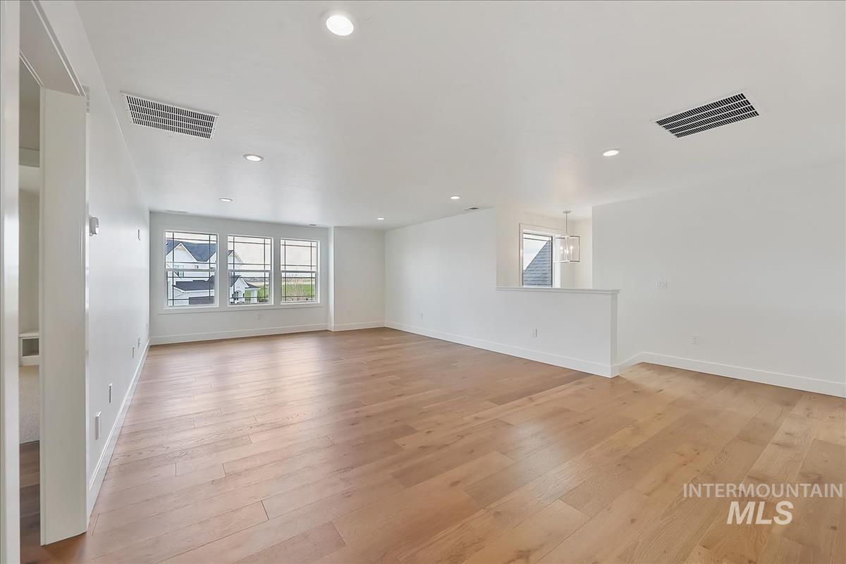 2298 N Buhrstone, Eagle, Idaho 83616, 4 Bedrooms, 3.5 Bathrooms, Residential For Sale, Price $1,100,000,MLS 98978012