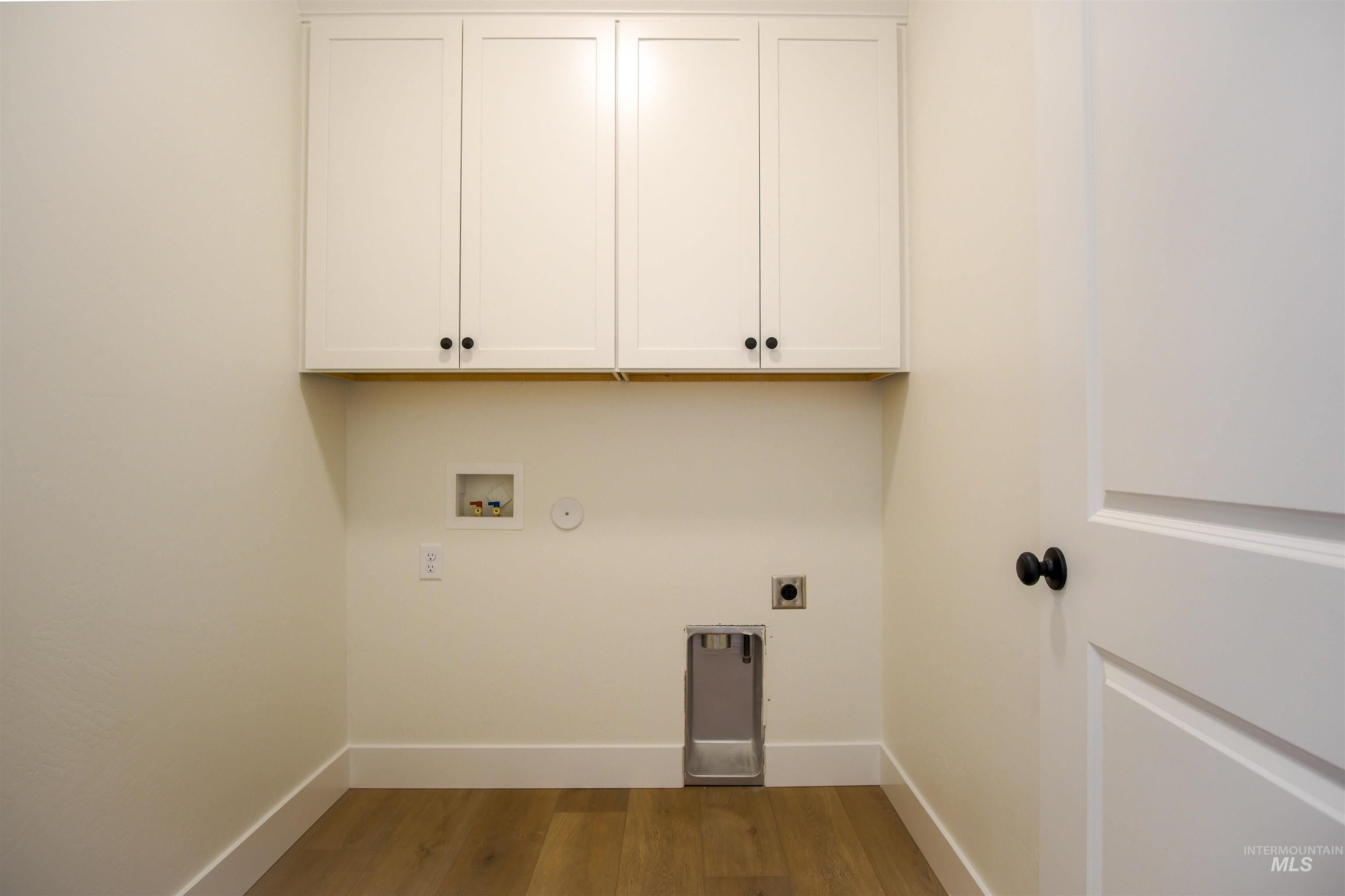 1519 Belle Drive, Rupert, Idaho 83350, 4 Bedrooms, 3 Bathrooms, Residential For Sale, Price $429,815,MLS 98978013