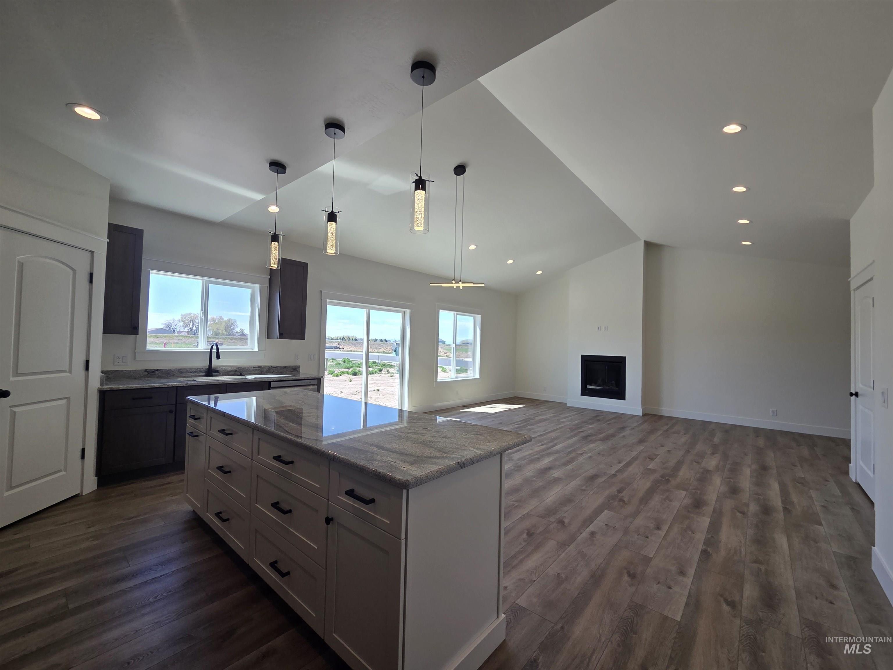 1519 Belle Drive, Rupert, Idaho 83350, 4 Bedrooms, 3 Bathrooms, Residential For Sale, Price $429,815,MLS 98978013