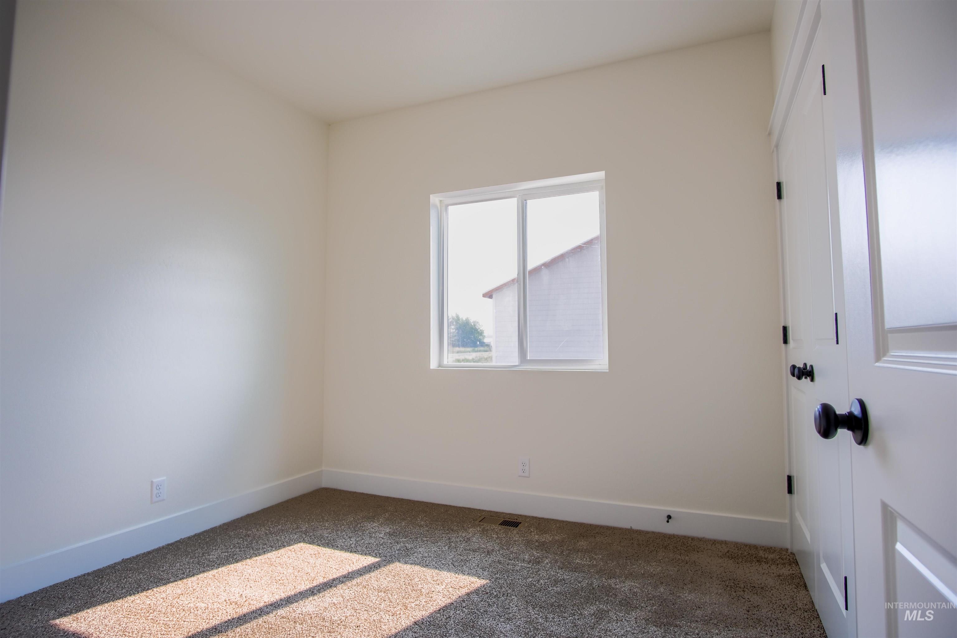 1519 Belle Drive, Rupert, Idaho 83350, 4 Bedrooms, 3 Bathrooms, Residential For Sale, Price $429,815,MLS 98978013