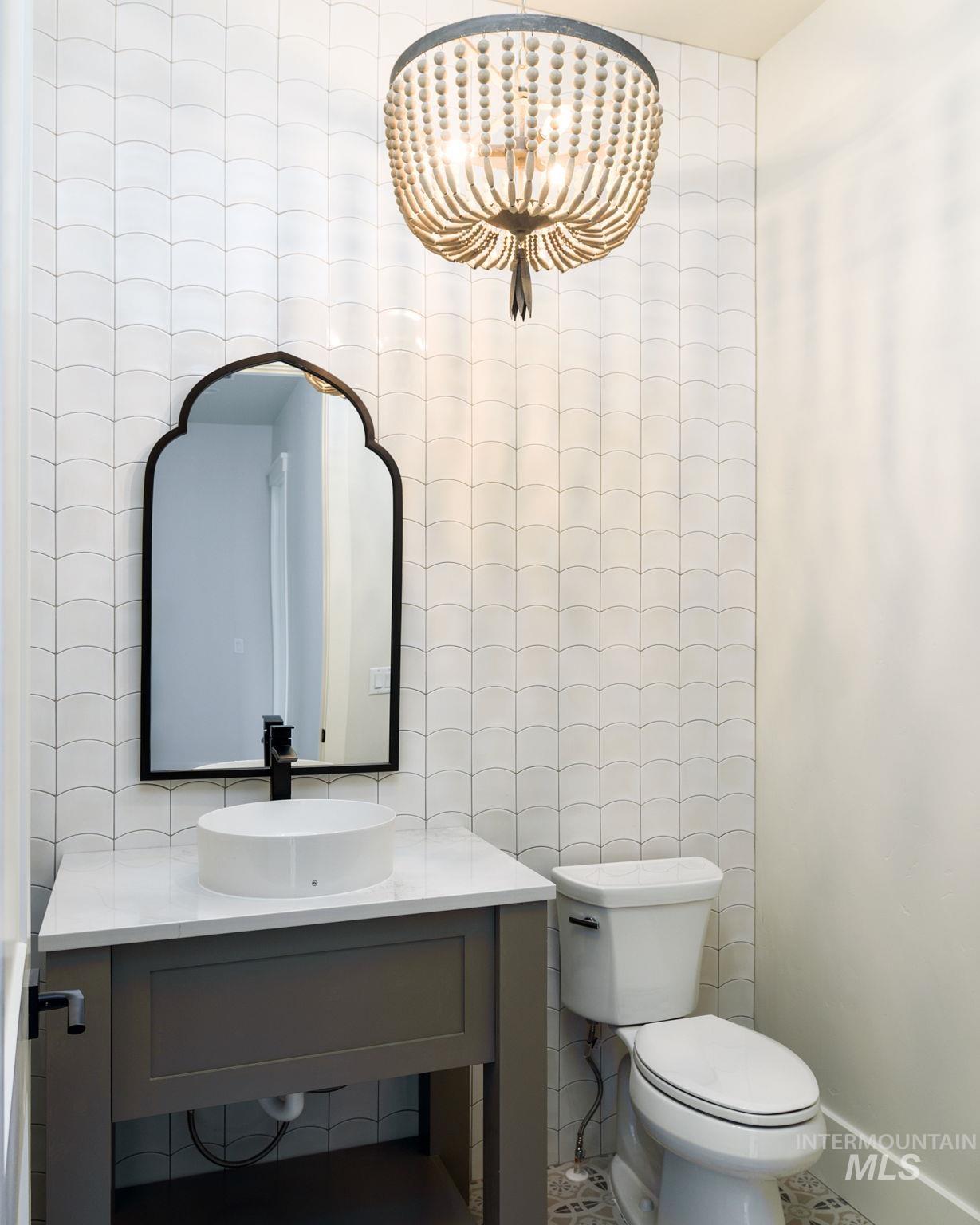 6814 S Krakauer Place, Meridian, Idaho 83642, 4 Bedrooms, 3.5 Bathrooms, Residential For Sale, Price $1,199,777,MLS 98978015