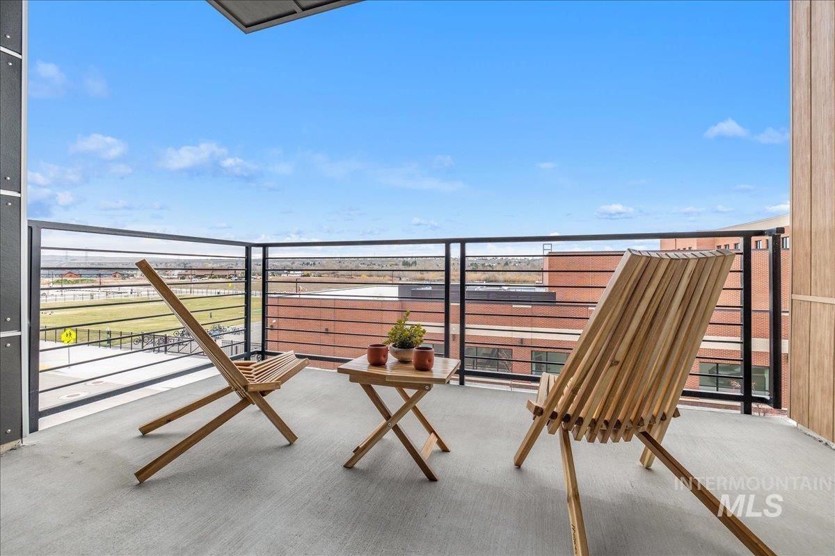 4184 E Haystack St, Boise, Idaho 83716, 2 Bedrooms, 2 Bathrooms, Residential For Sale, Price $509,900,MLS 98978016