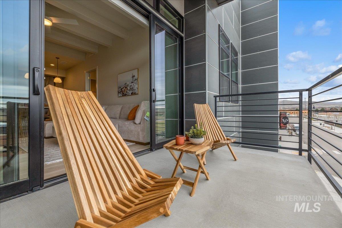 4184 E Haystack St, Boise, Idaho 83716, 2 Bedrooms, 2 Bathrooms, Residential For Sale, Price $509,900,MLS 98978016