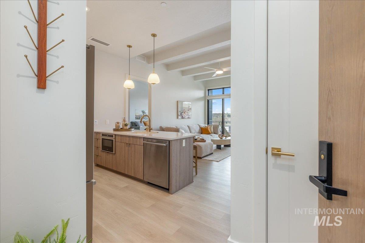 4184 E Haystack St, Boise, Idaho 83716, 2 Bedrooms, 2 Bathrooms, Residential For Sale, Price $509,900,MLS 98978016