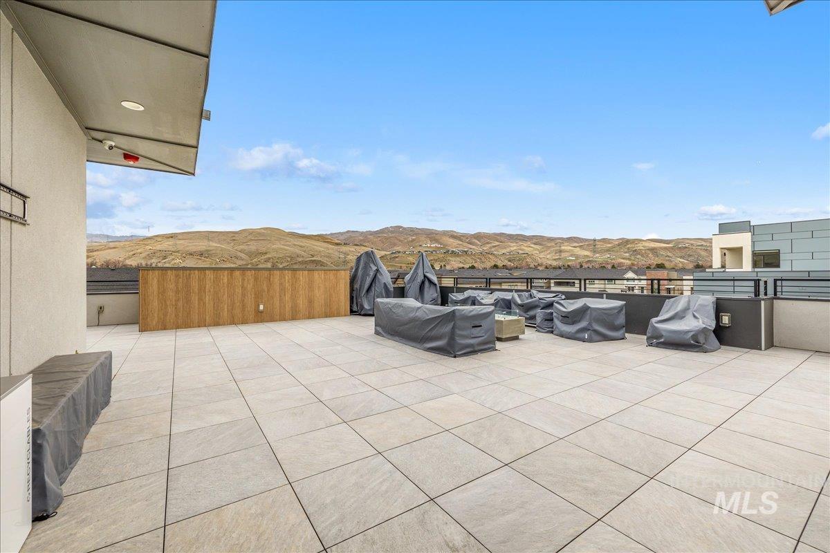 4184 E Haystack St, Boise, Idaho 83716, 2 Bedrooms, 2 Bathrooms, Residential For Sale, Price $509,900,MLS 98978016