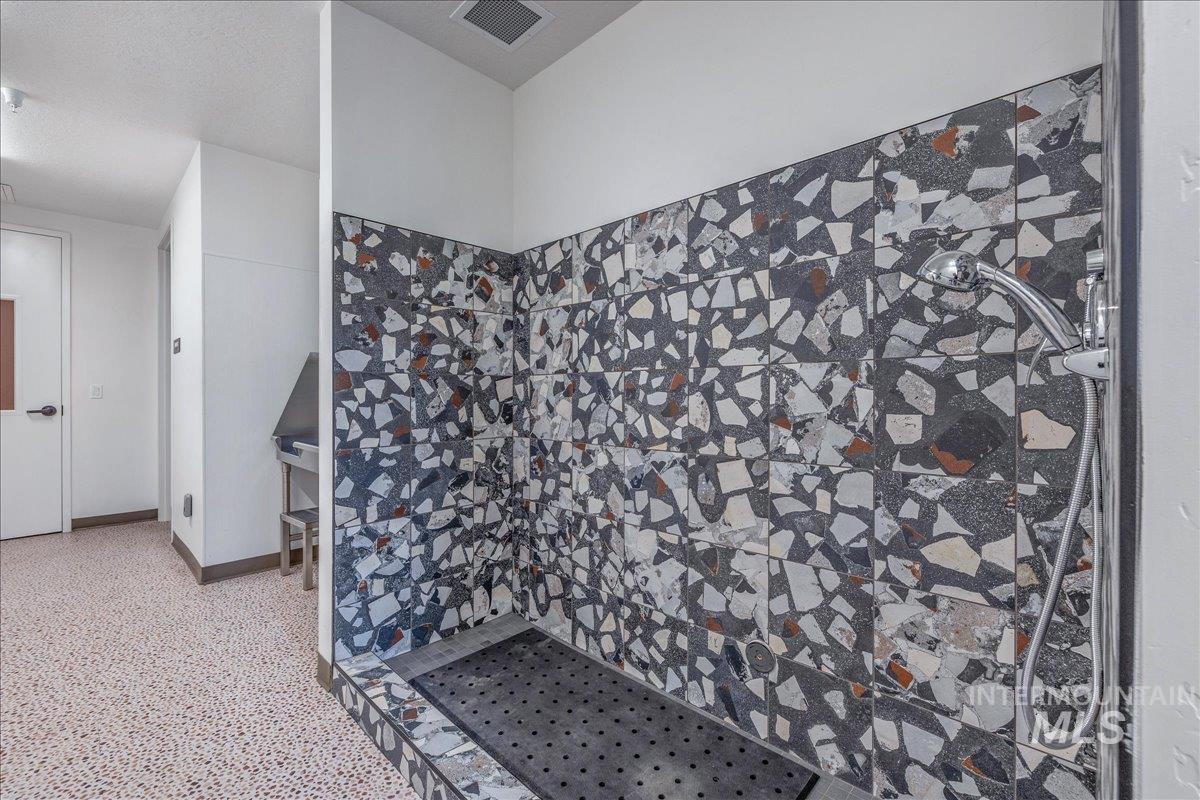 4184 E Haystack St, Boise, Idaho 83716, 2 Bedrooms, 2 Bathrooms, Residential For Sale, Price $509,900,MLS 98978016