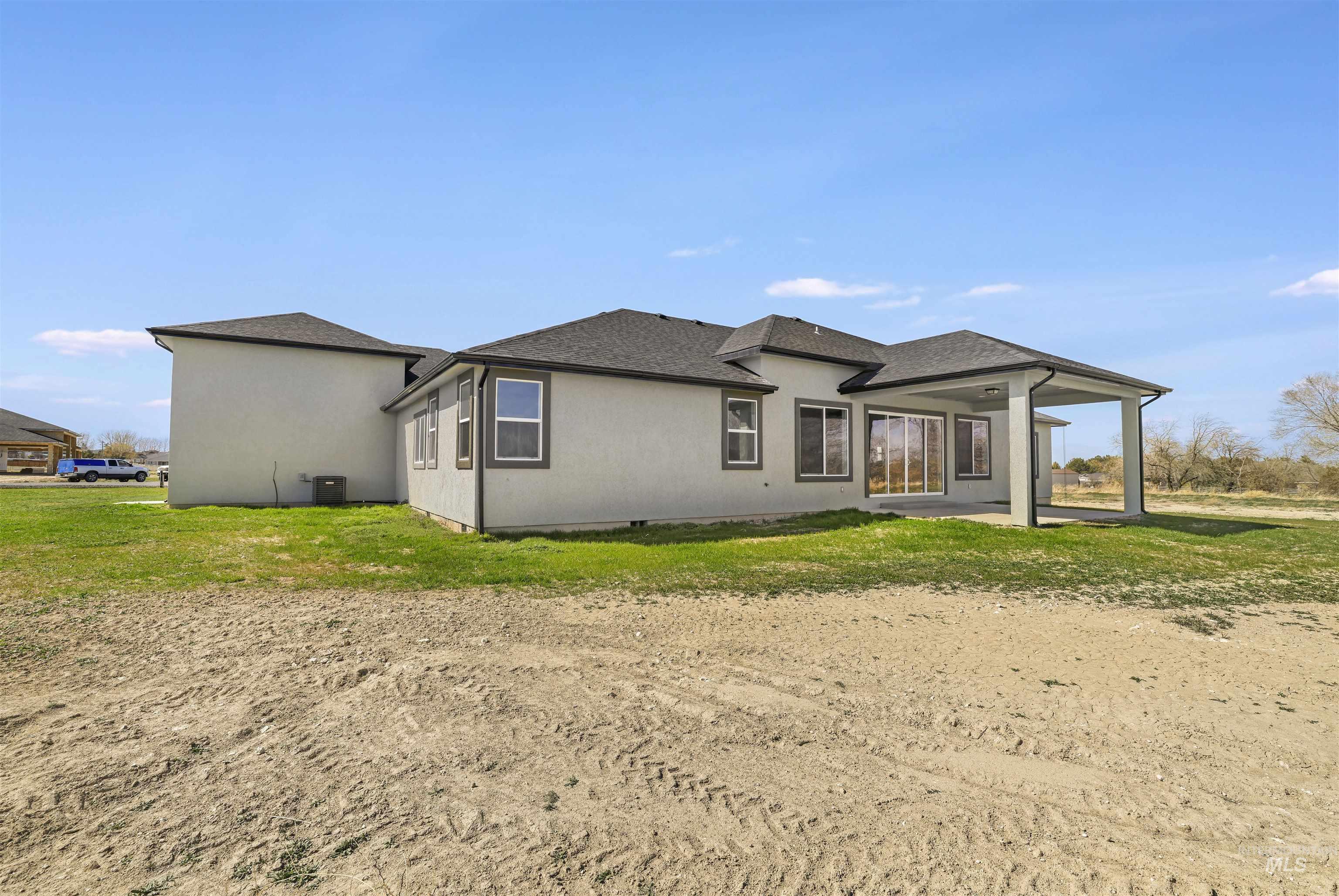 2514 Tulip cir, Twin Falls, Idaho 83301, 4 Bedrooms, 2.5 Bathrooms, Residential For Sale, Price $815,000, 98978017