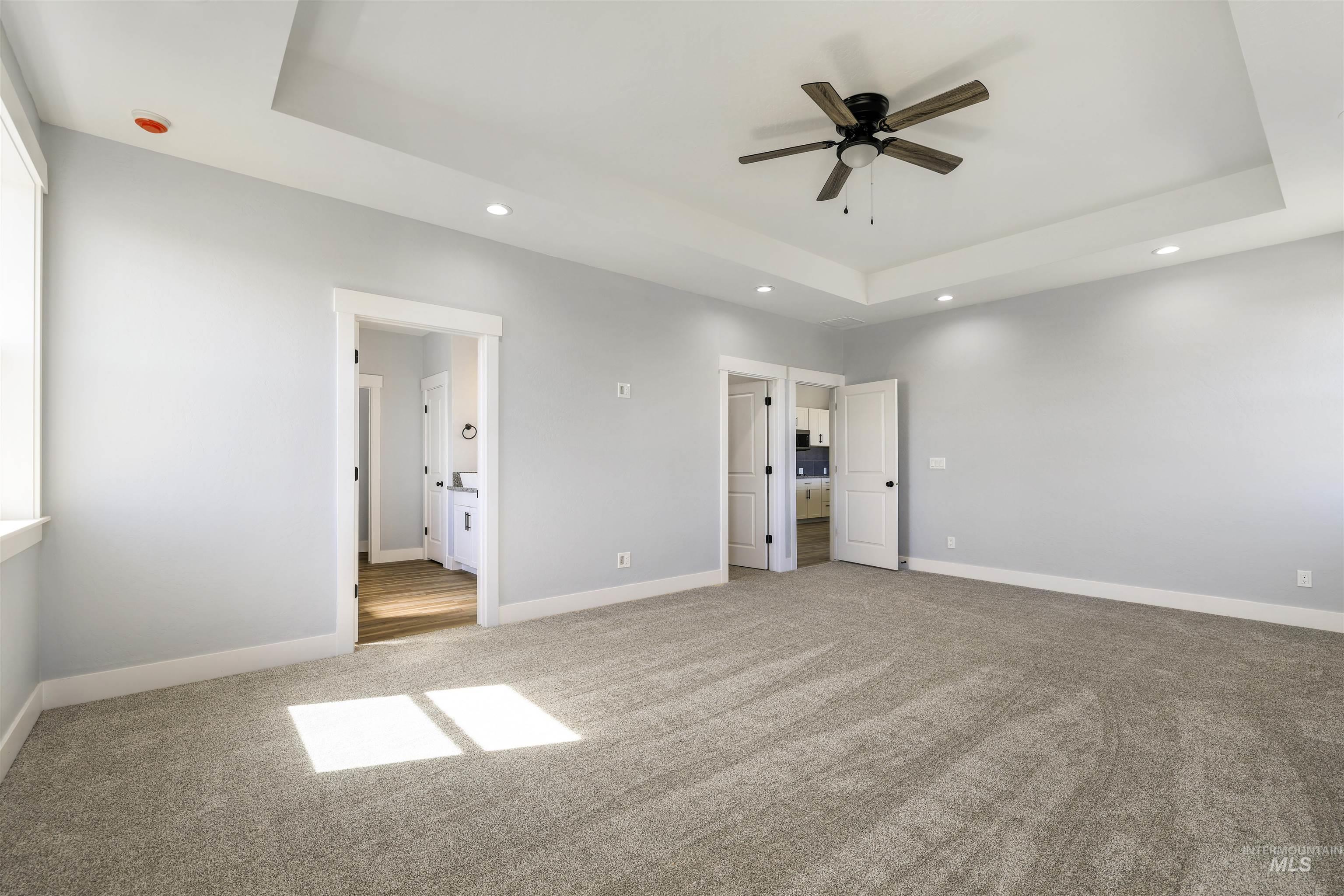 2514 Tulip cir, Twin Falls, Idaho 83301, 4 Bedrooms, 2.5 Bathrooms, Residential For Sale, Price $815,000, 98978017